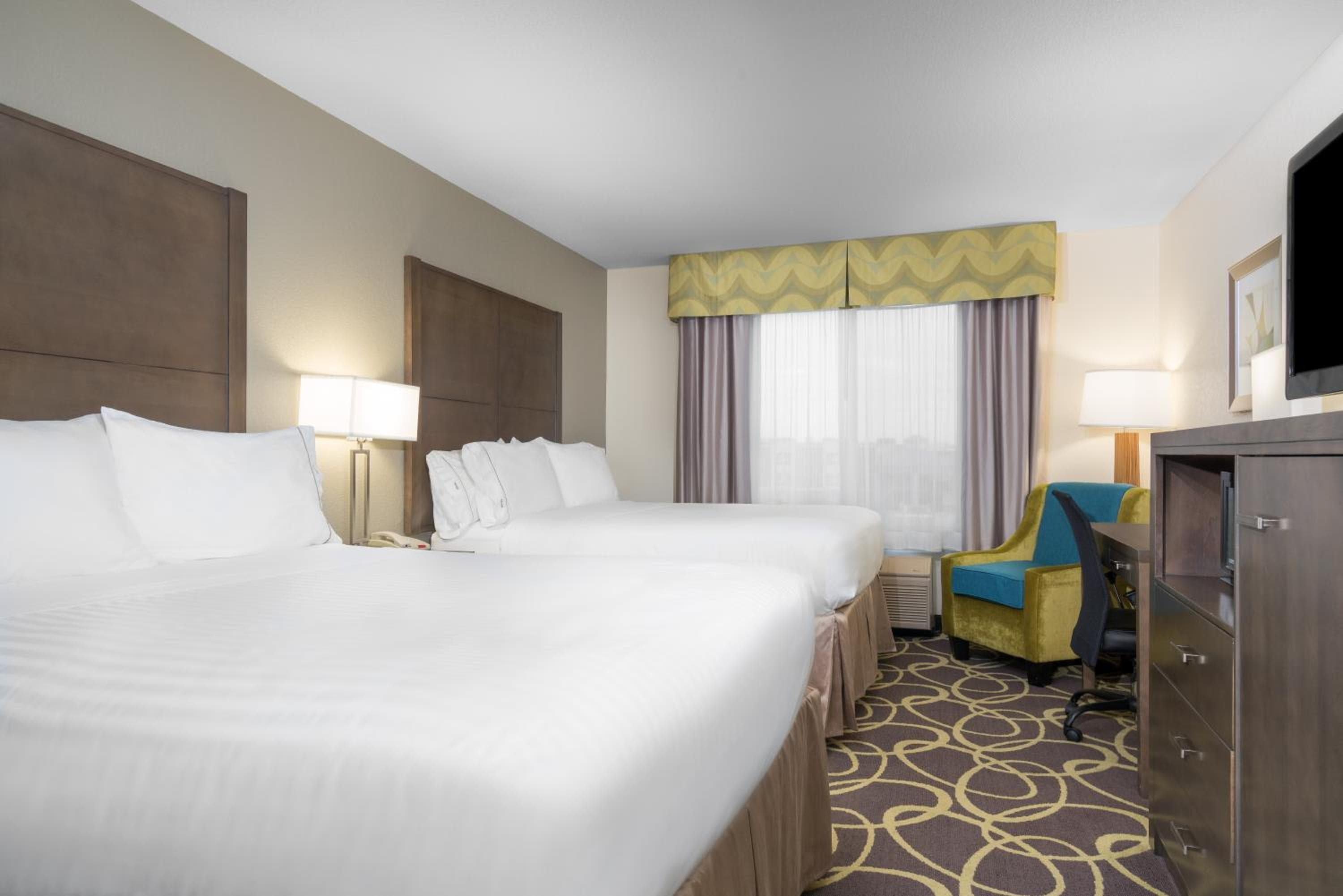 Holiday Inn Express Hotel & Suites Ames by IHG