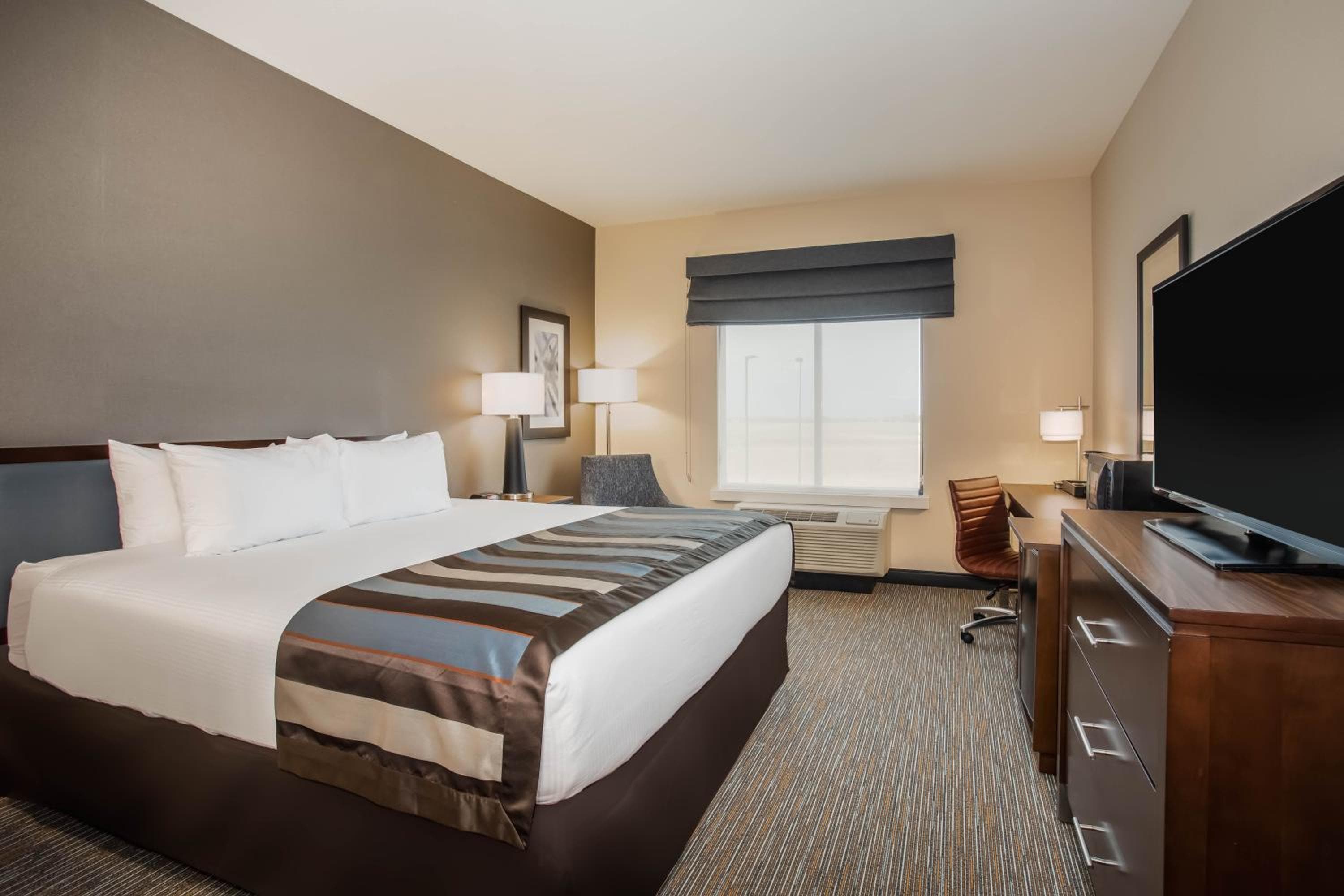 City Express by Marriott Denver Airport
