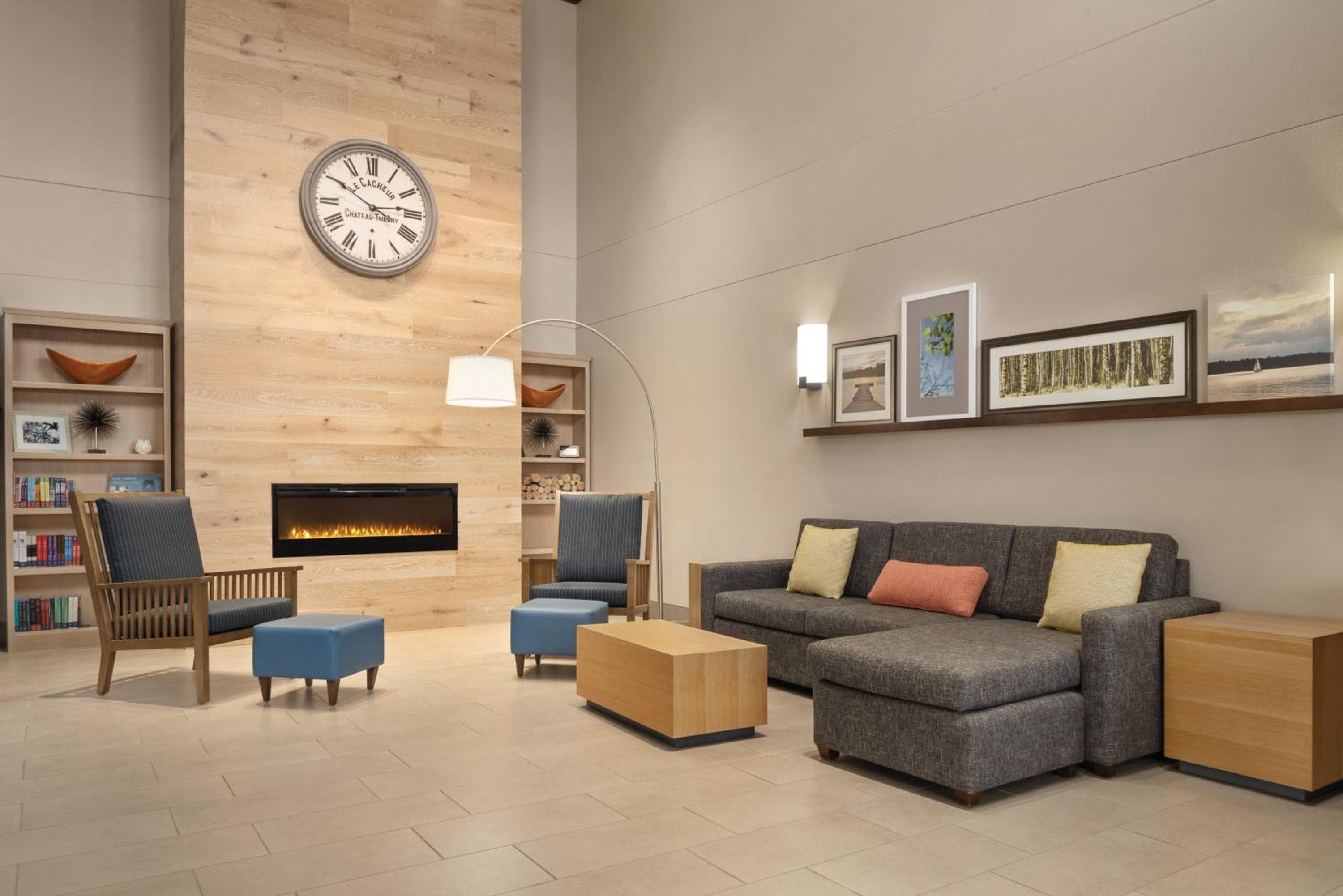 Country Inn & Suites by Radisson, Dubuque, IA