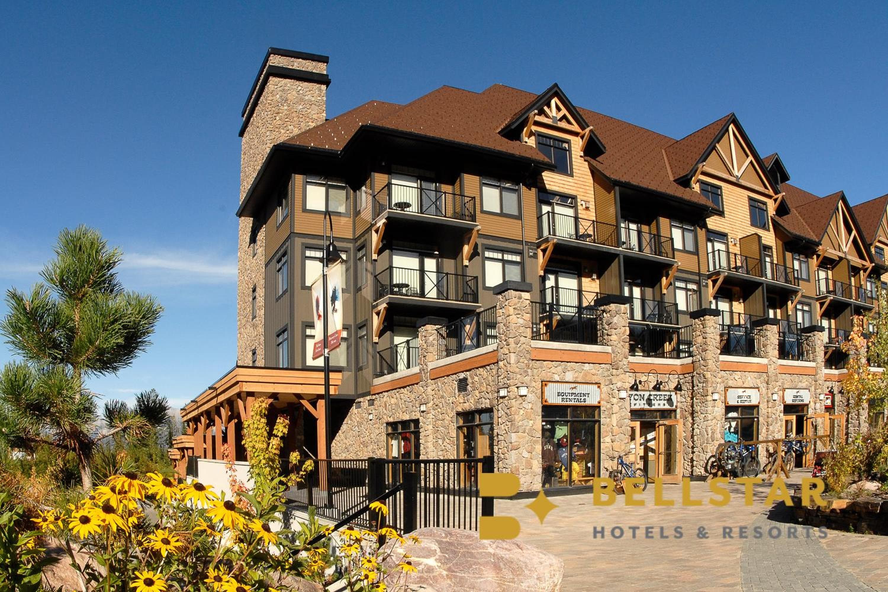 Glacier & Mountaineer Lodge