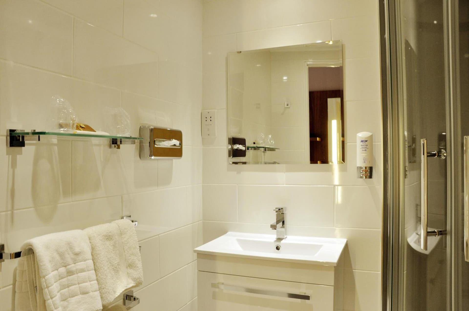 Holiday Inn Express, Chester Racecourse by IHG