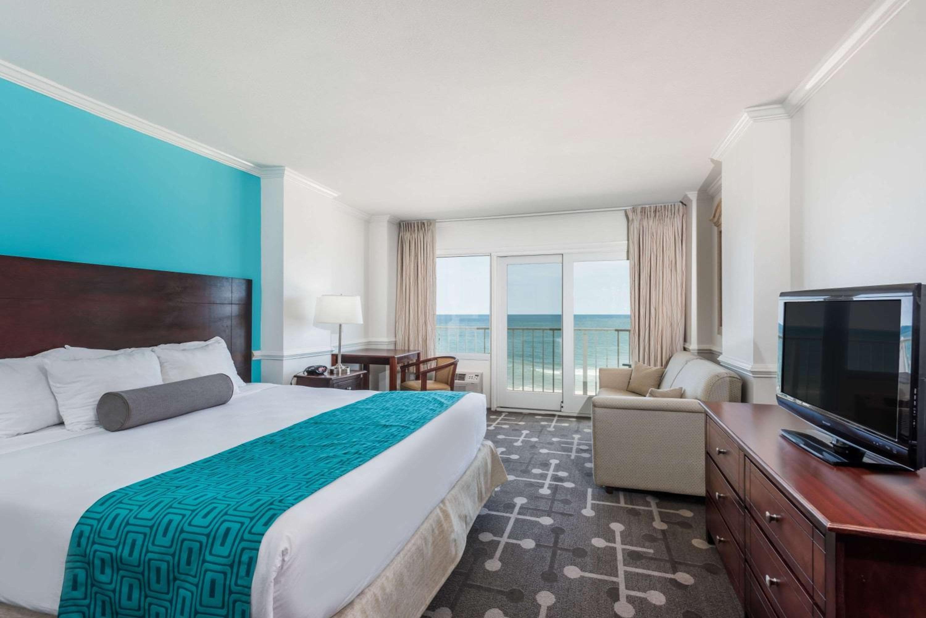 Howard Johnson Plaza by Wyndham Ocean City Oceanfront