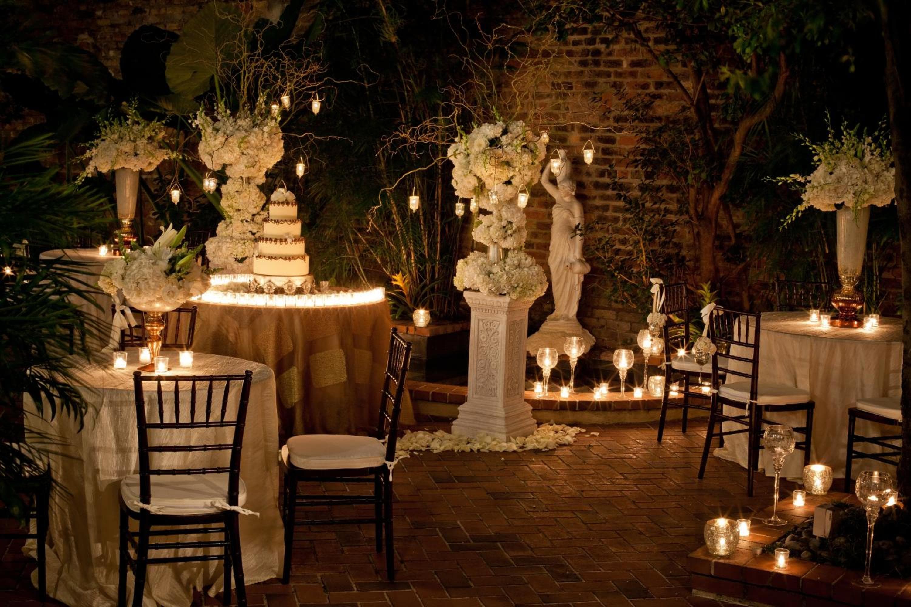 Holiday Inn Hotel French Quarter-Chateau Lemoyne by IHG