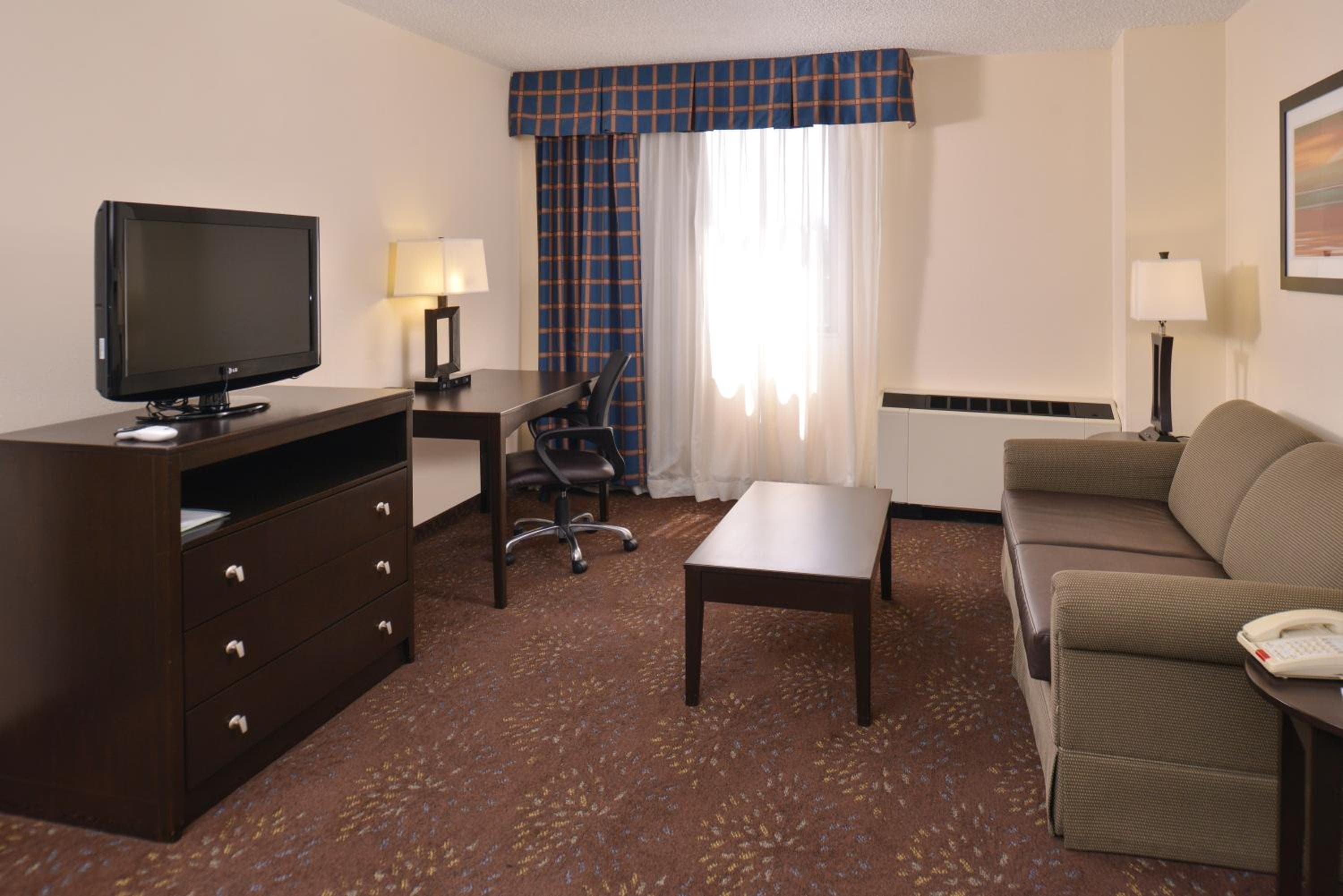 Ramada Plaza by Wyndham Sheridan Hotel & Convention Center