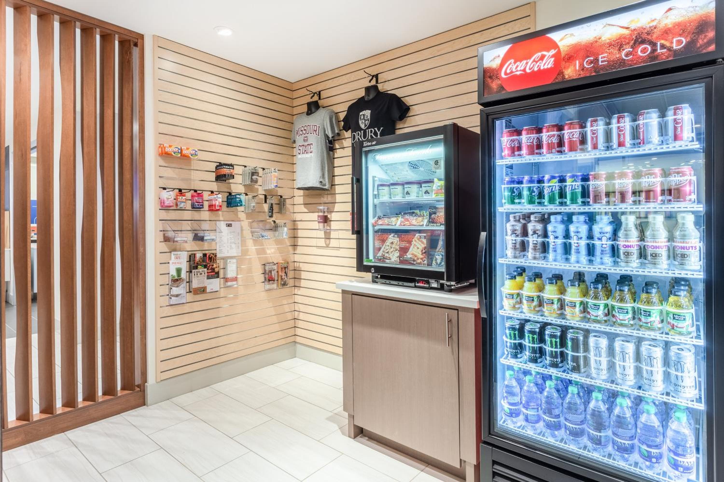 Holiday Inn Express & Suites - Springfield North by IHG