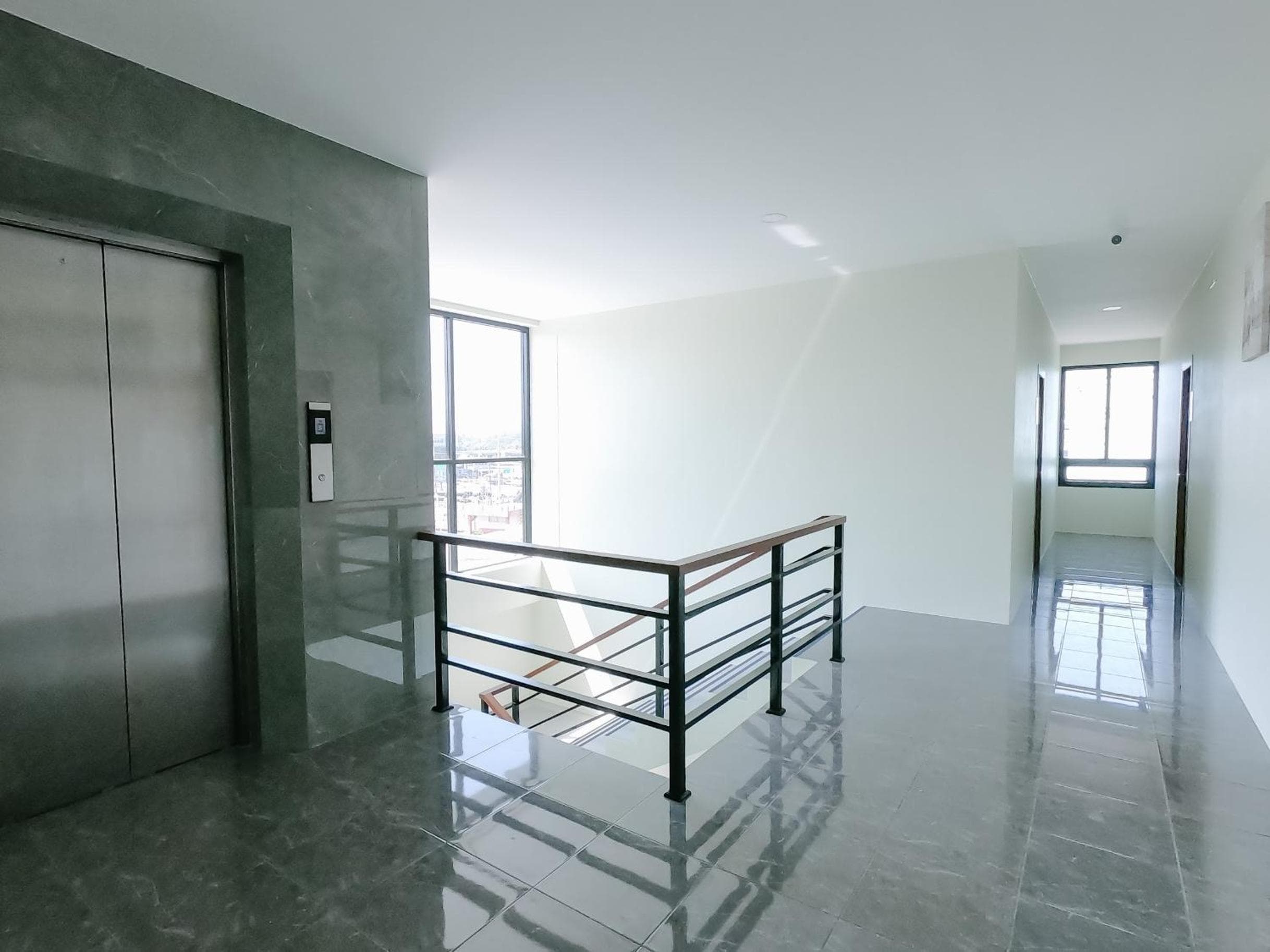 Nai Yang Residence