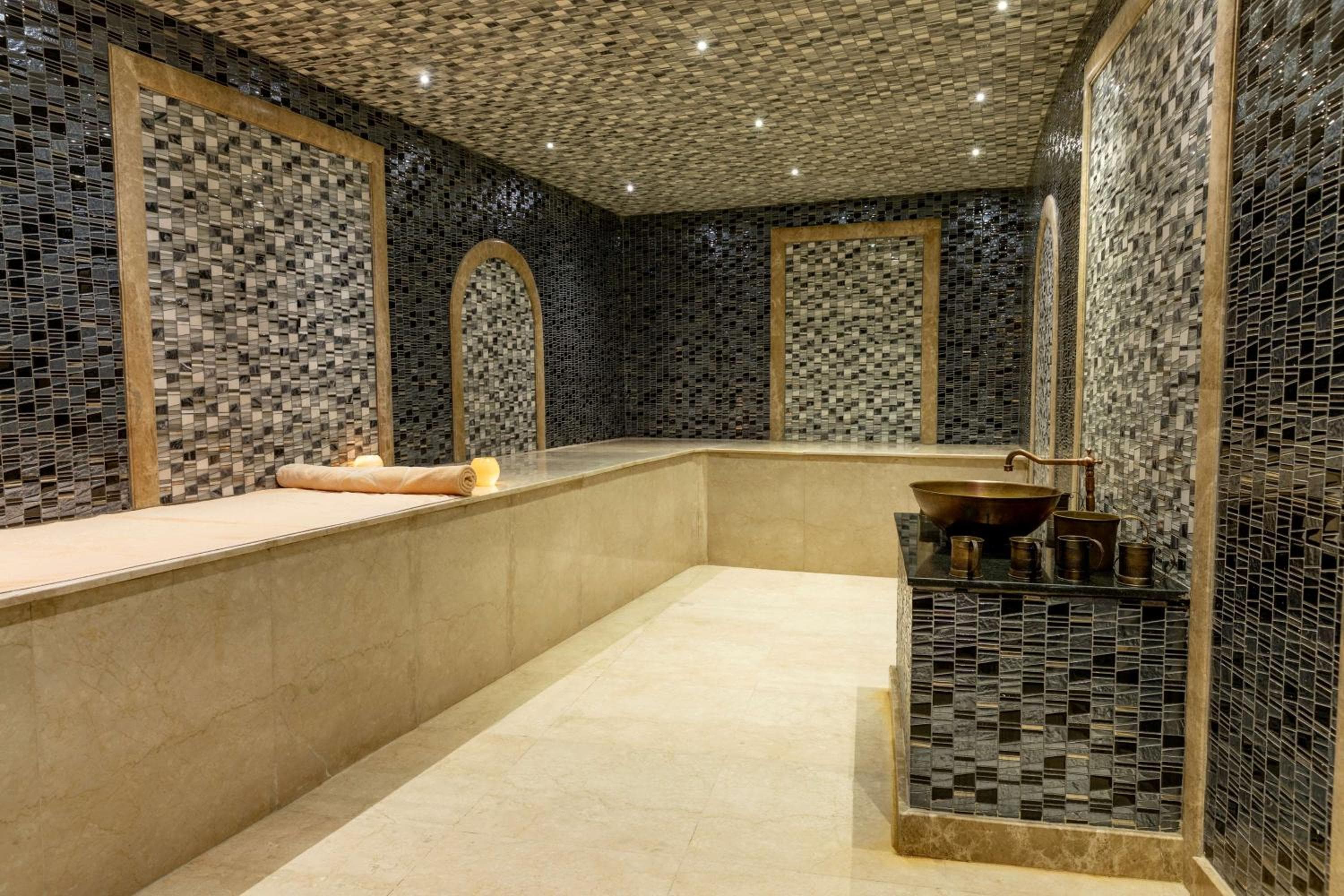 Kempinski Palace Cairo