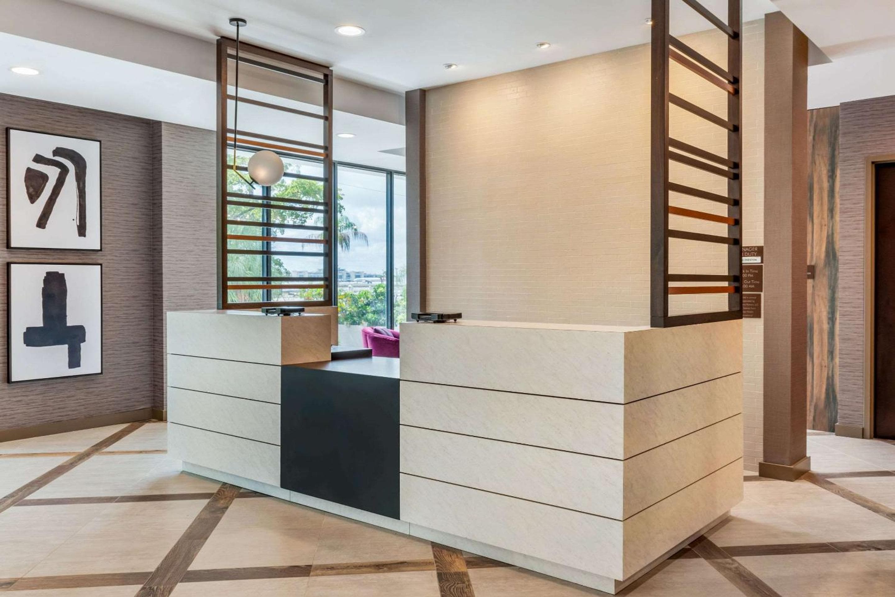 Comfort Inn & Suites Miami International Airport