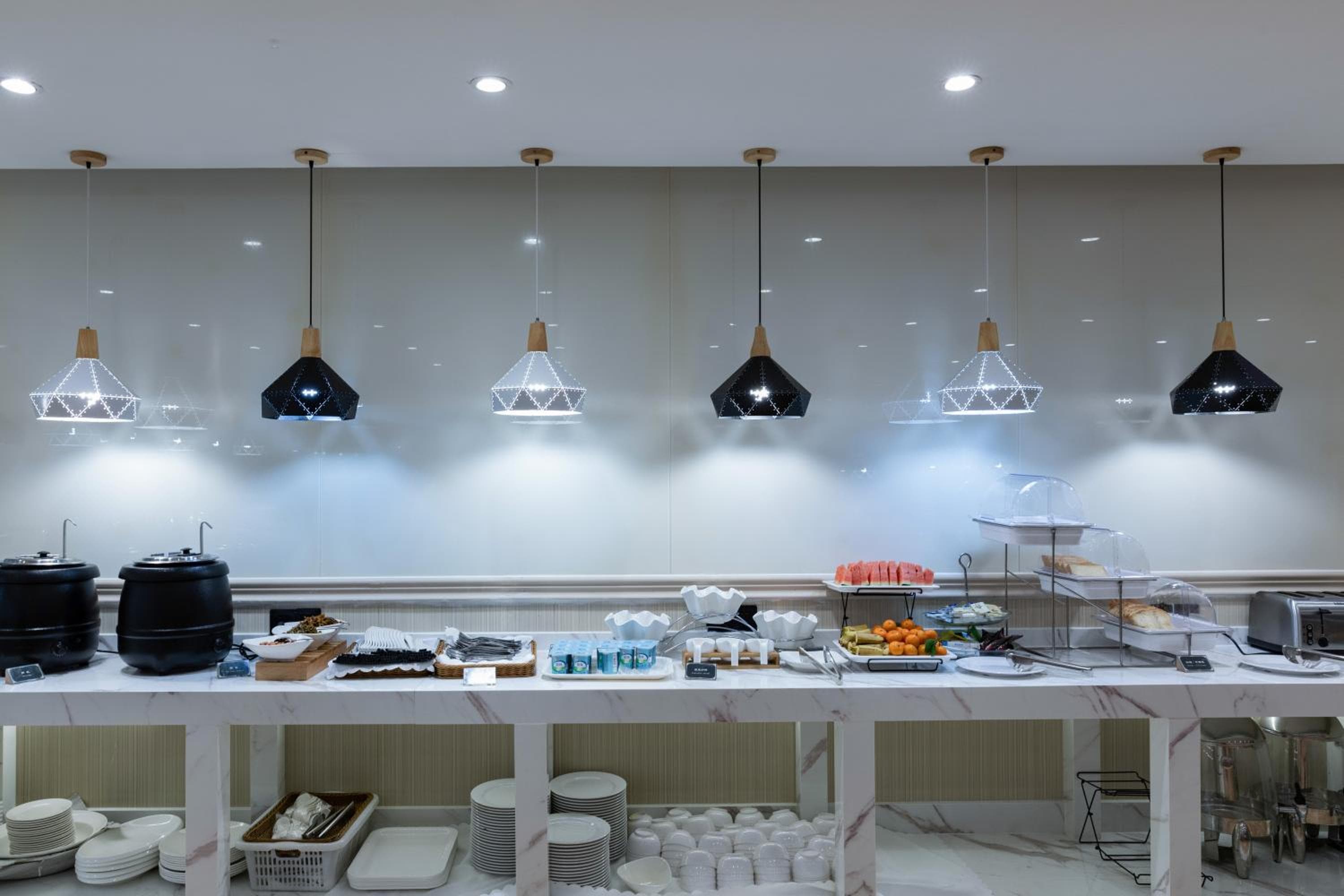 Yimi MIX International Apartment