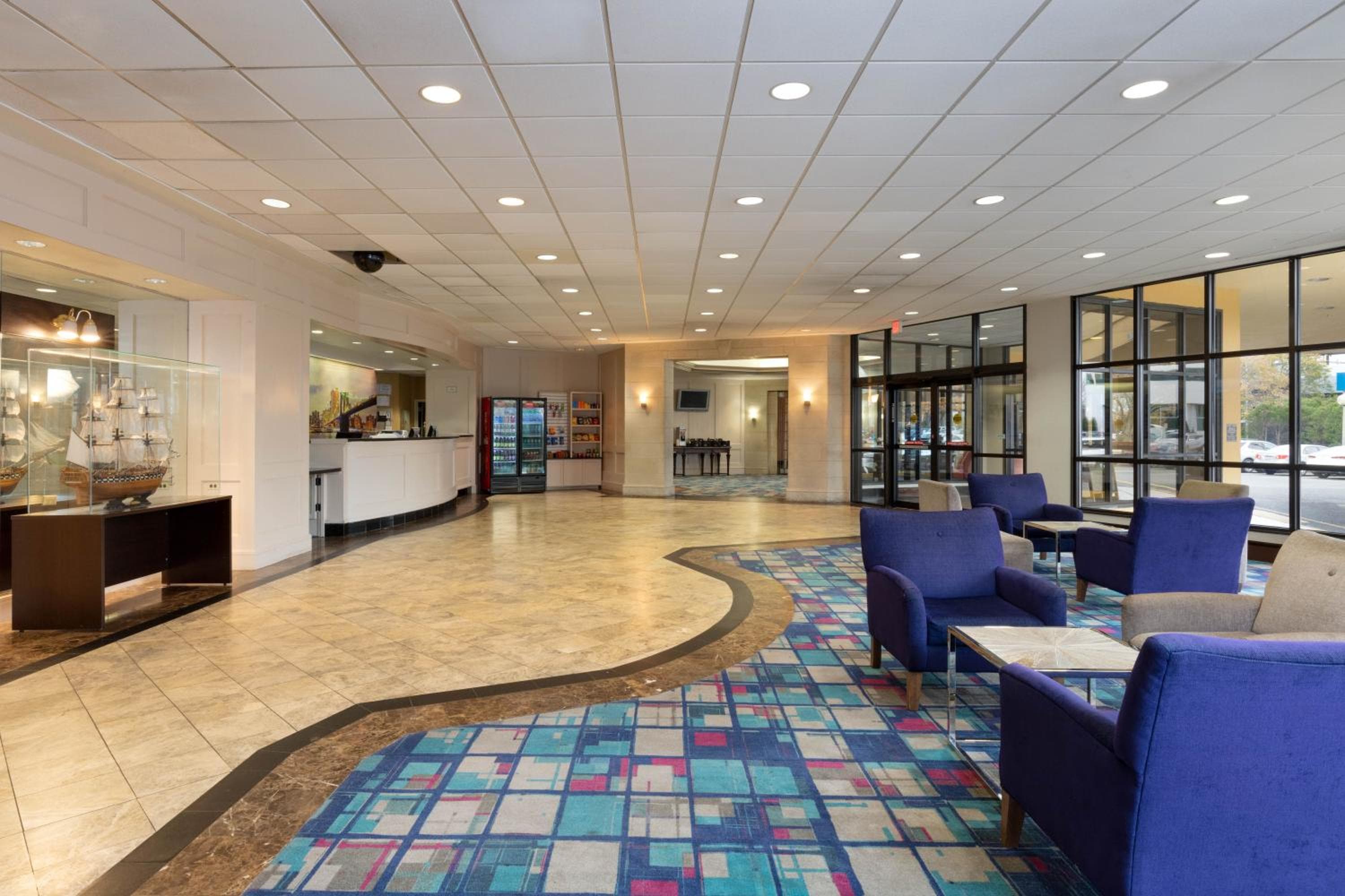 La Quinta by Wyndham Secaucus Meadowlands