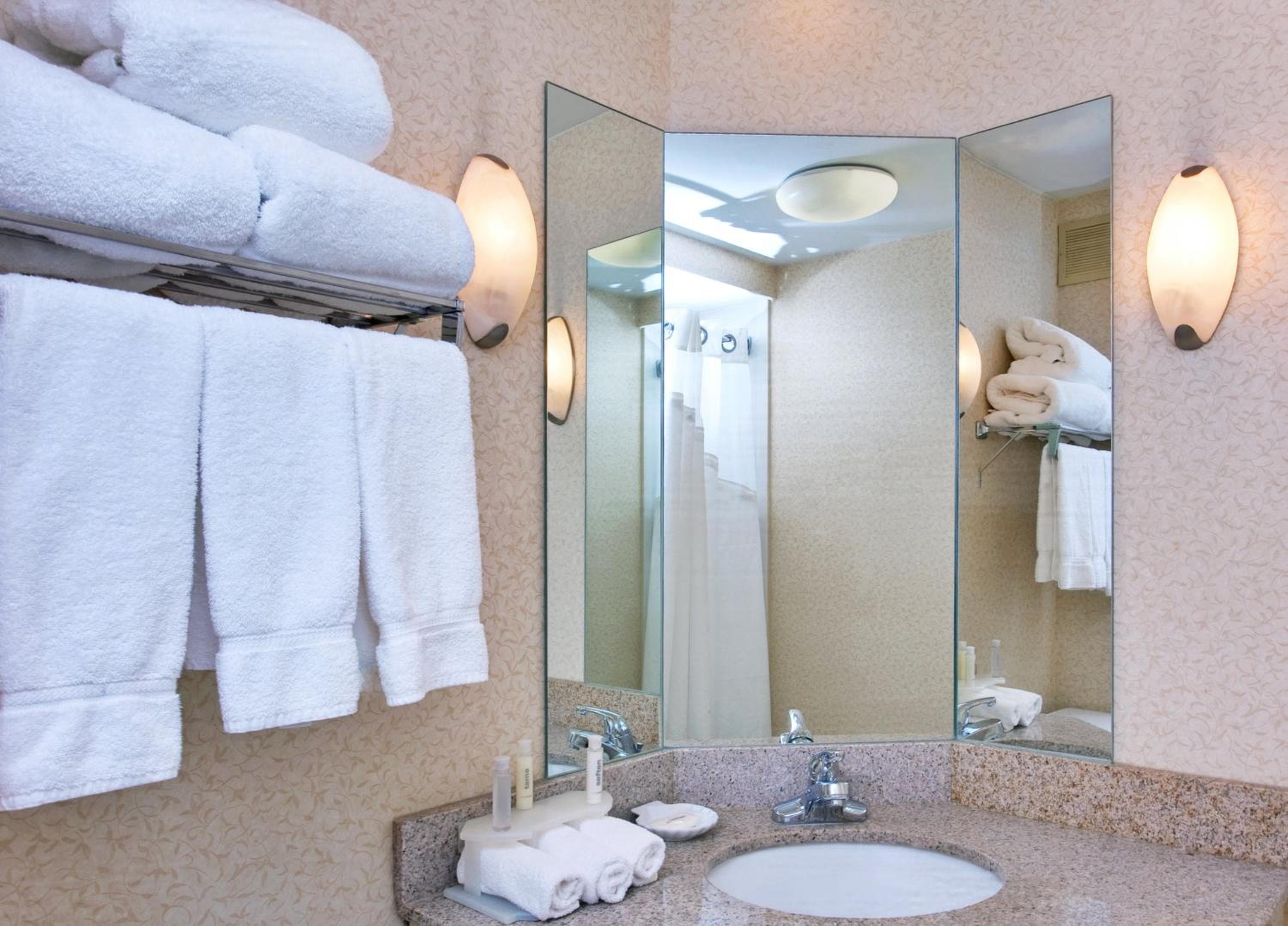 Holiday Inn Express Memphis Medical Center - Midtown by IHG