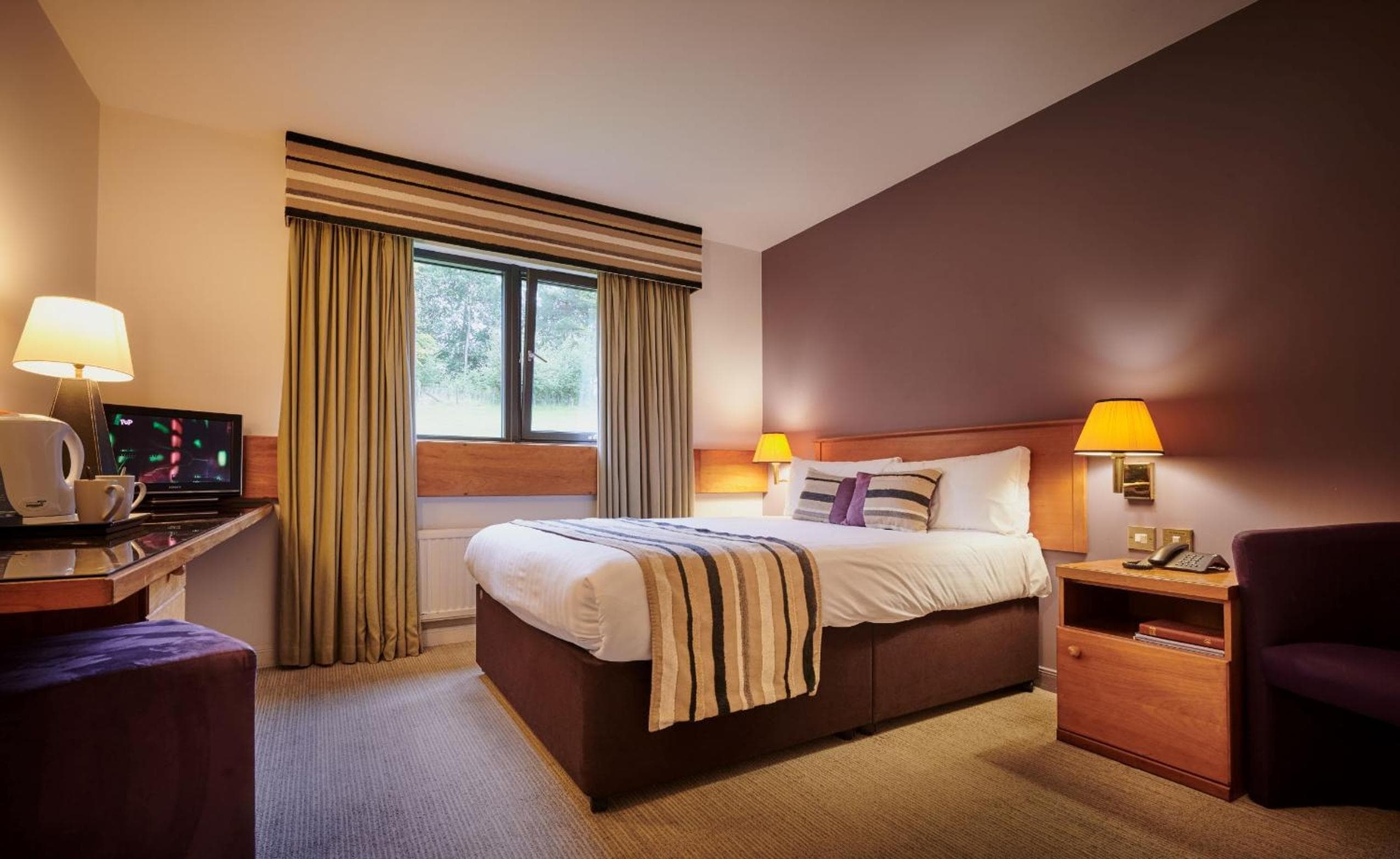 Stirling Court Hotel
