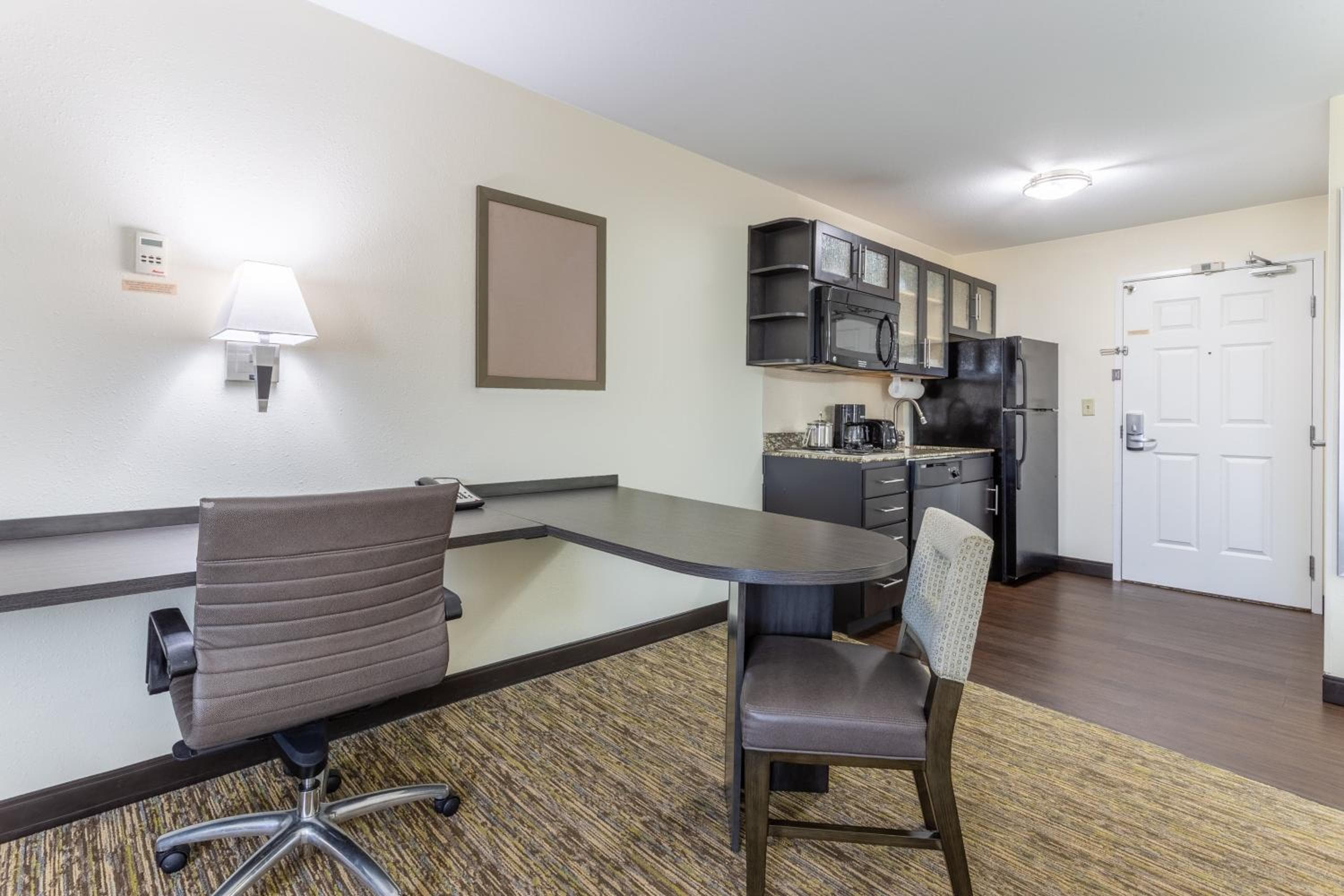 Candlewood Suites Aurora-Naperville by IHG