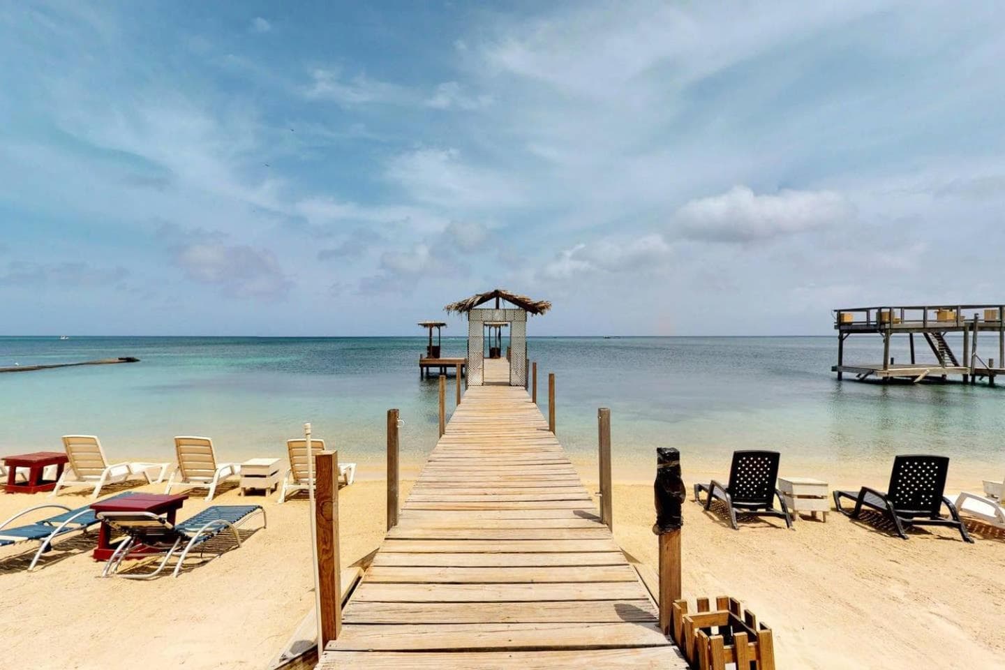West End Dive Resort