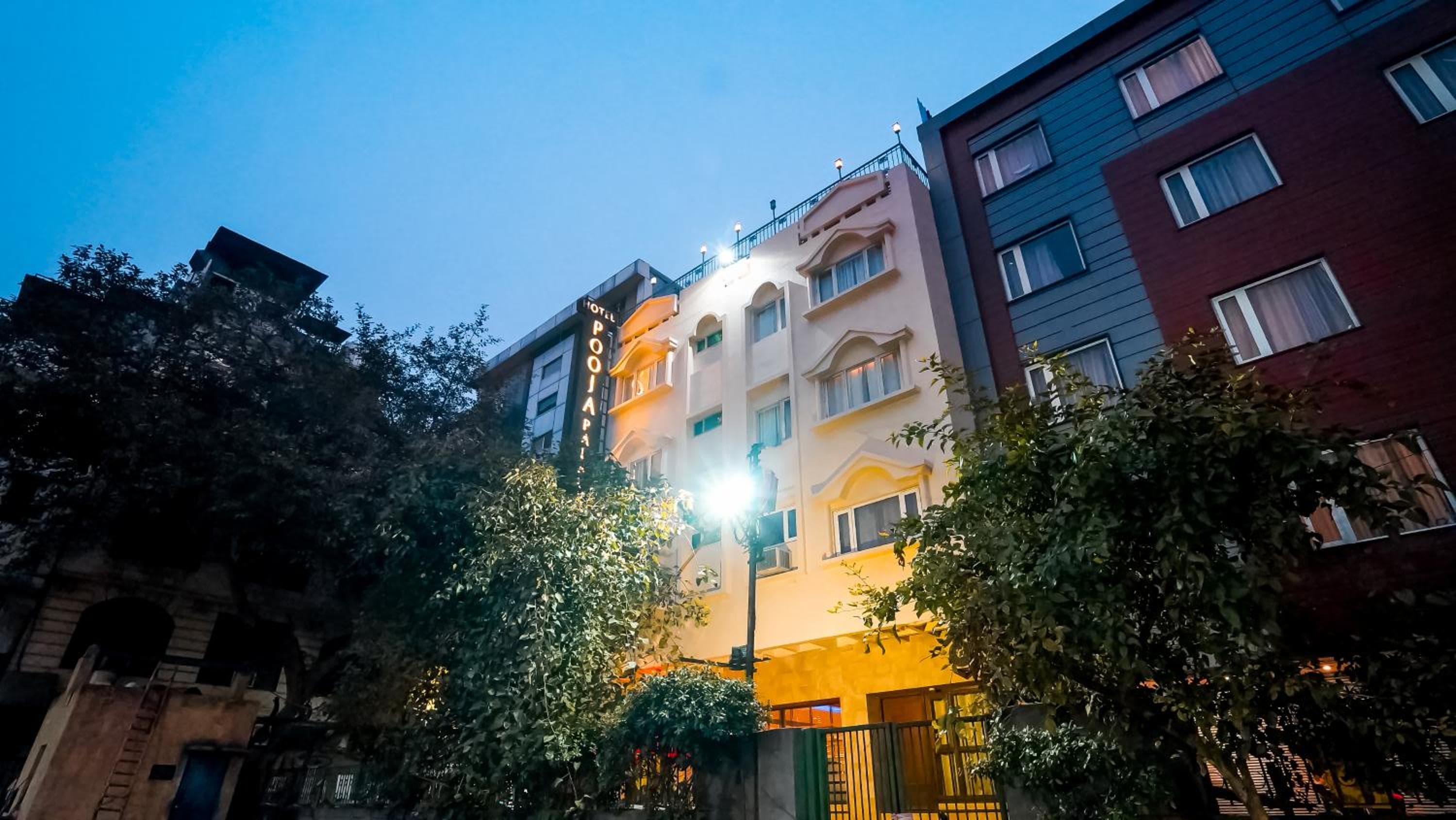 Hotel Pooja Palace