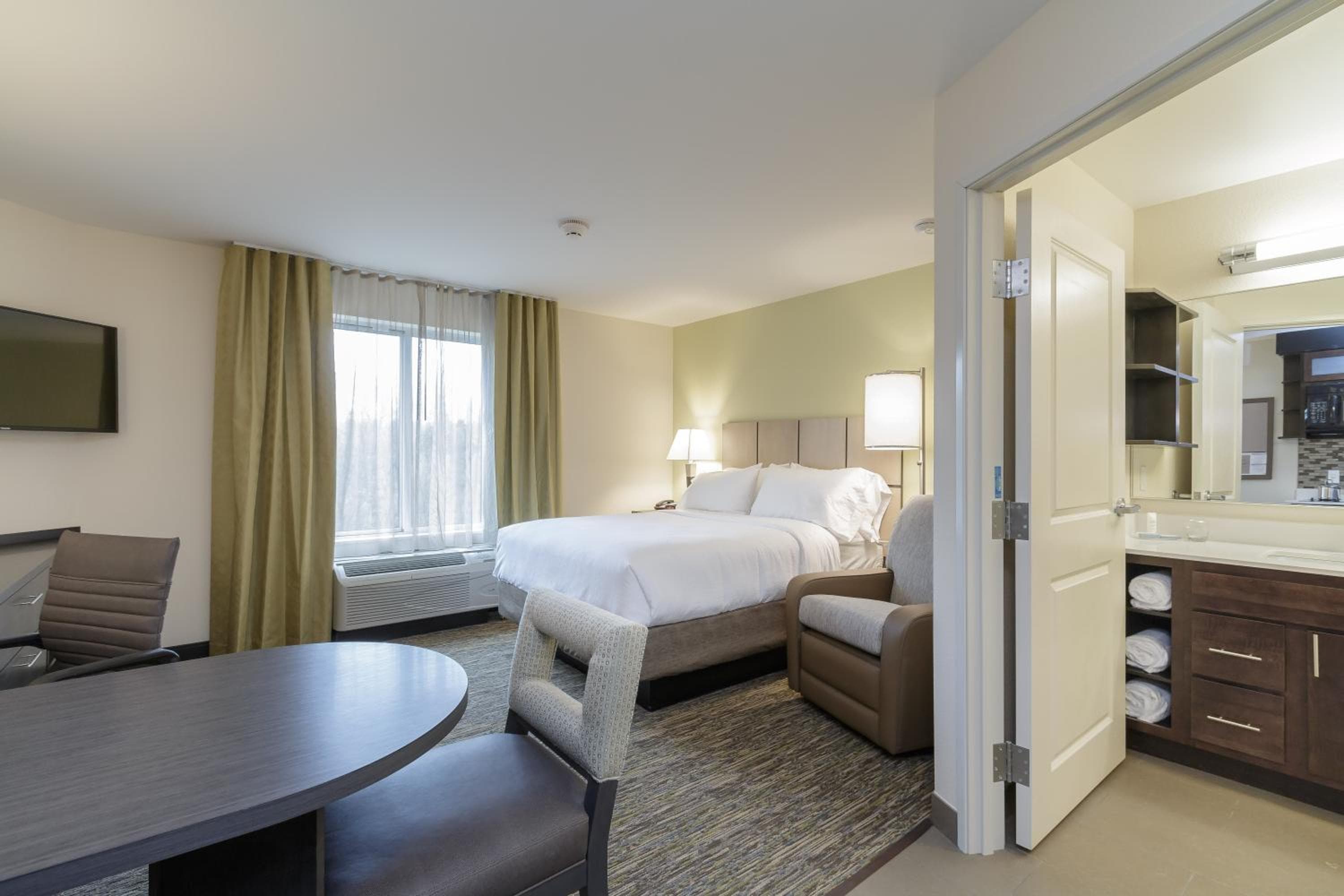 Candlewood Suites Mishawaka by IHG