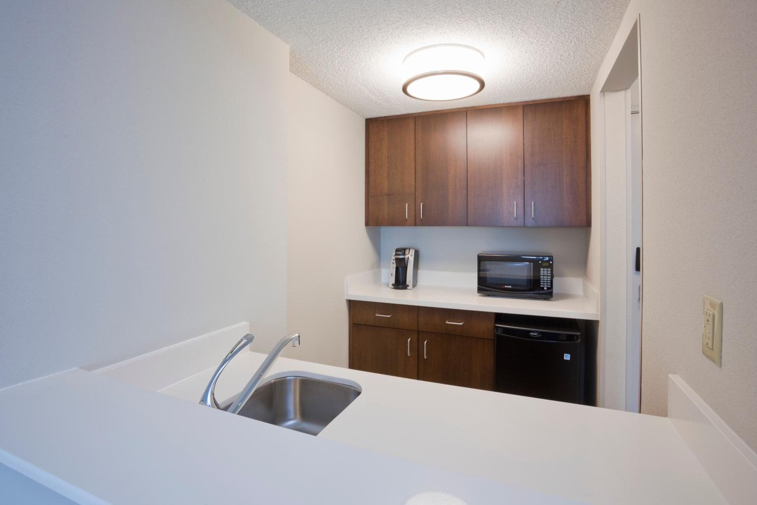 Holiday Inn Express Roseville-St. Paul by IHG