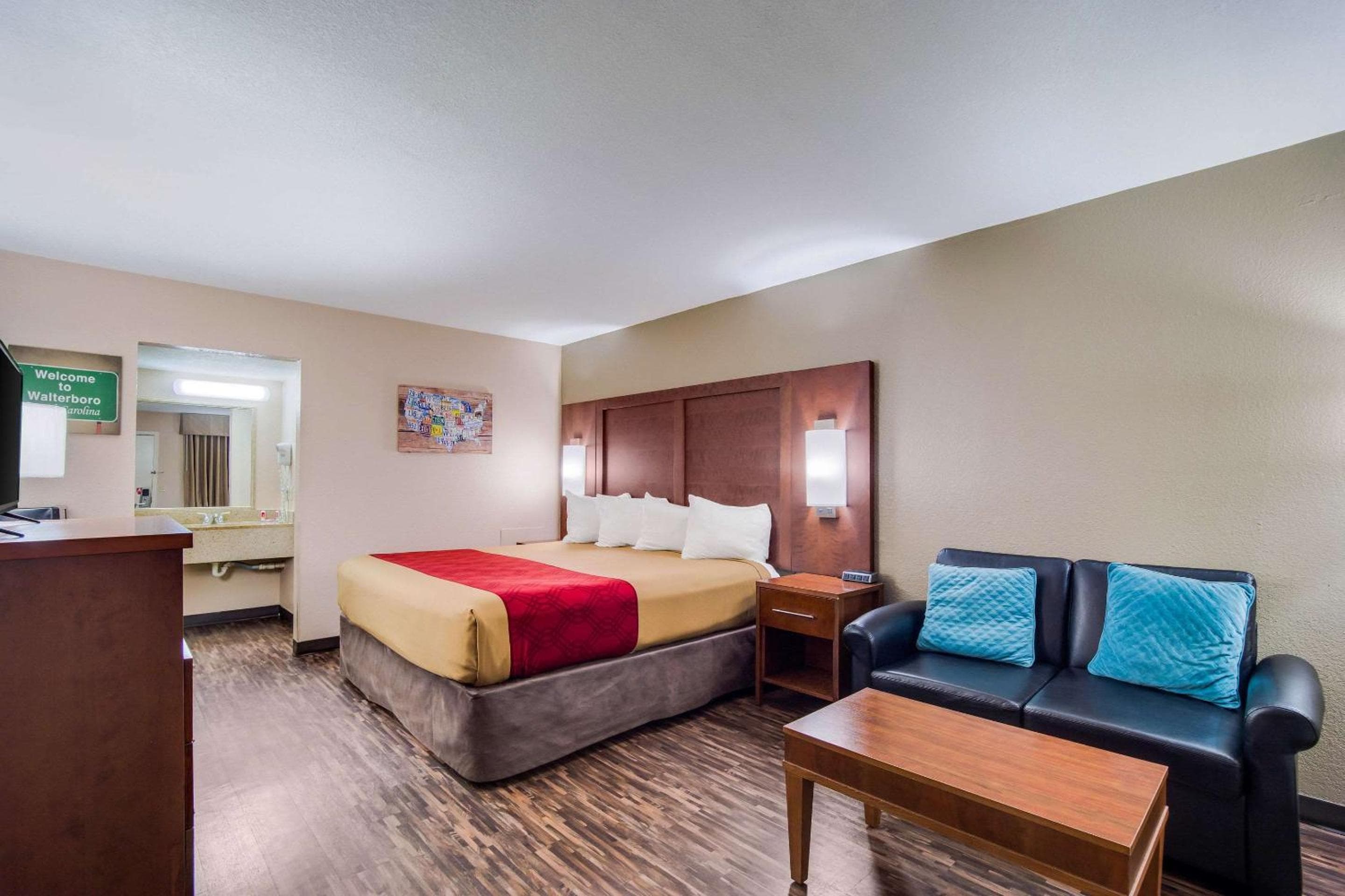 Econo Lodge Walterboro I-95