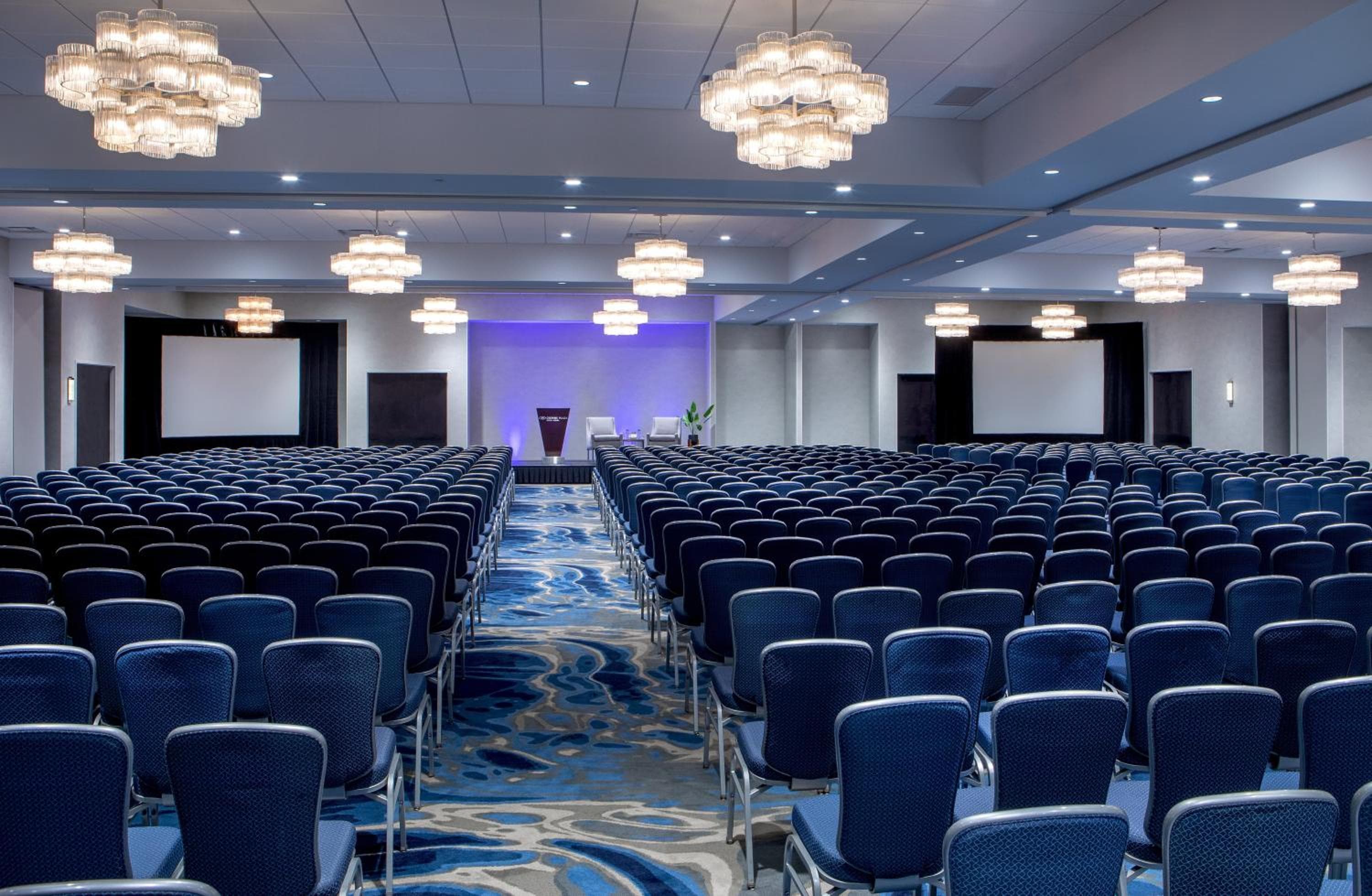 Crowne Plaza Boston - Woburn by IHG