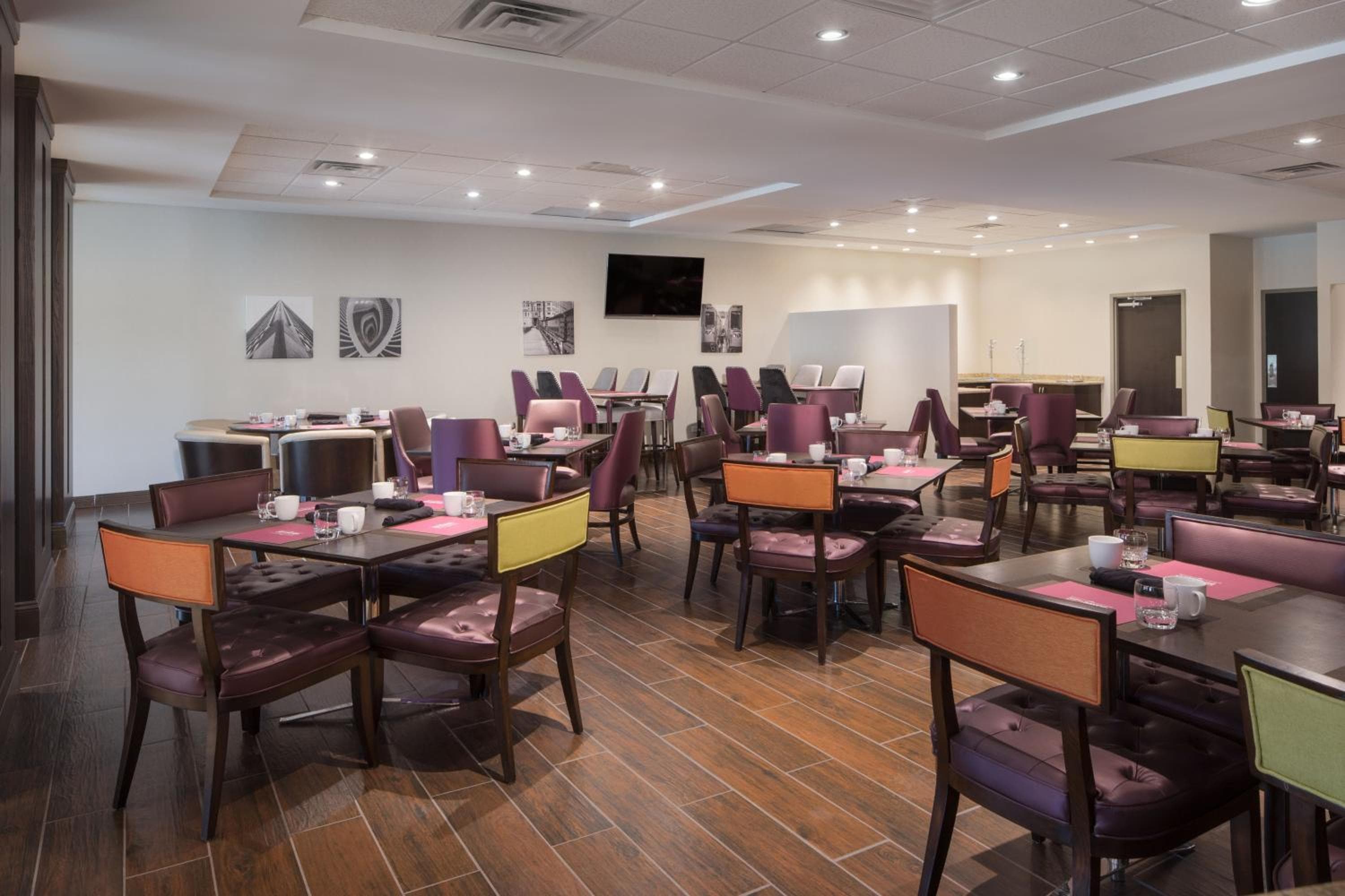 Crowne Plaza Chicago SW - Burr Ridge by IHG