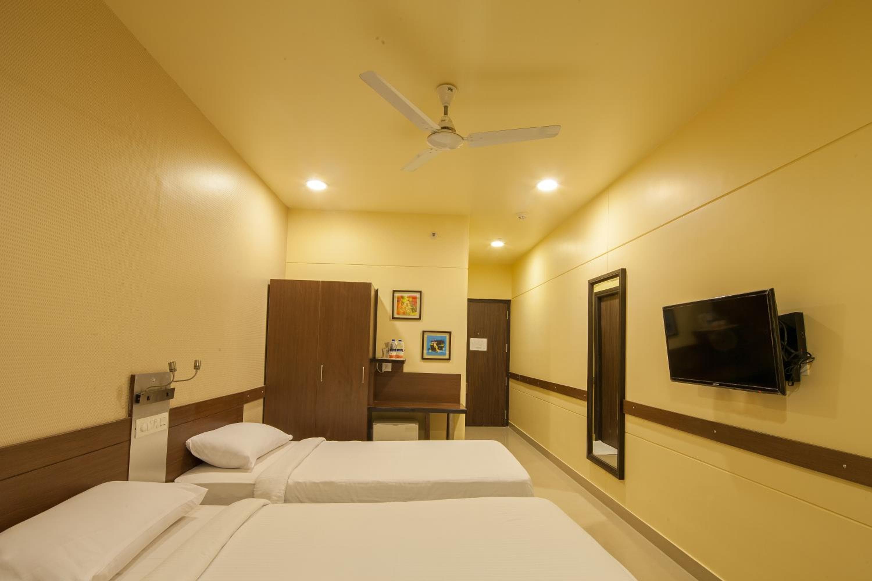 Ginger Noida 63