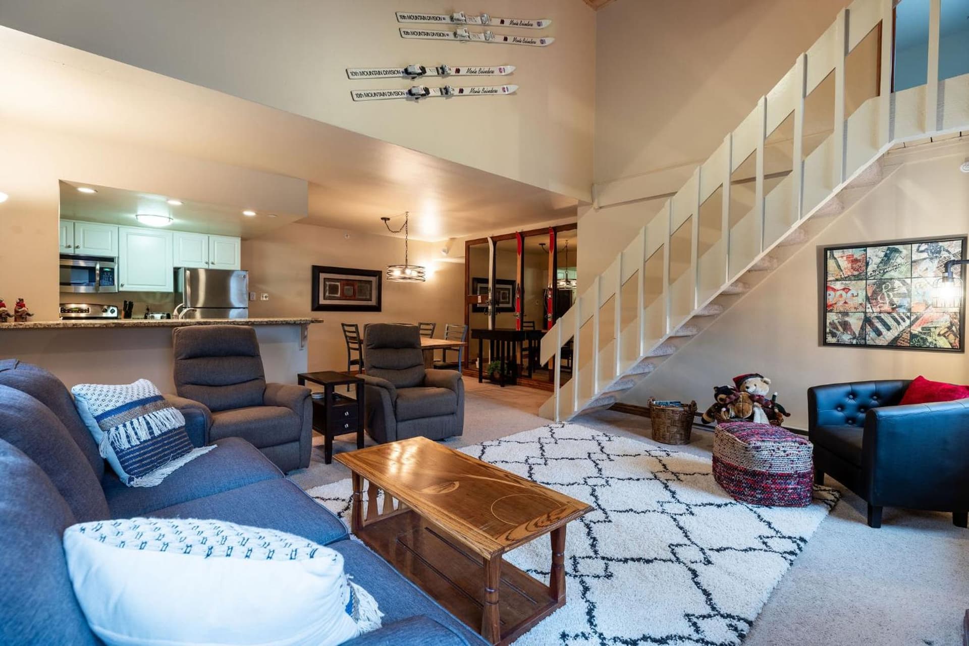 9 Vail Road Vail Village 2 to 4 Bedrooms by Vail Realty