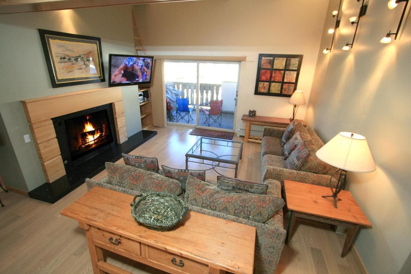 9 Vail Road Vail Village 2 to 4 Bedrooms by Vail Realty