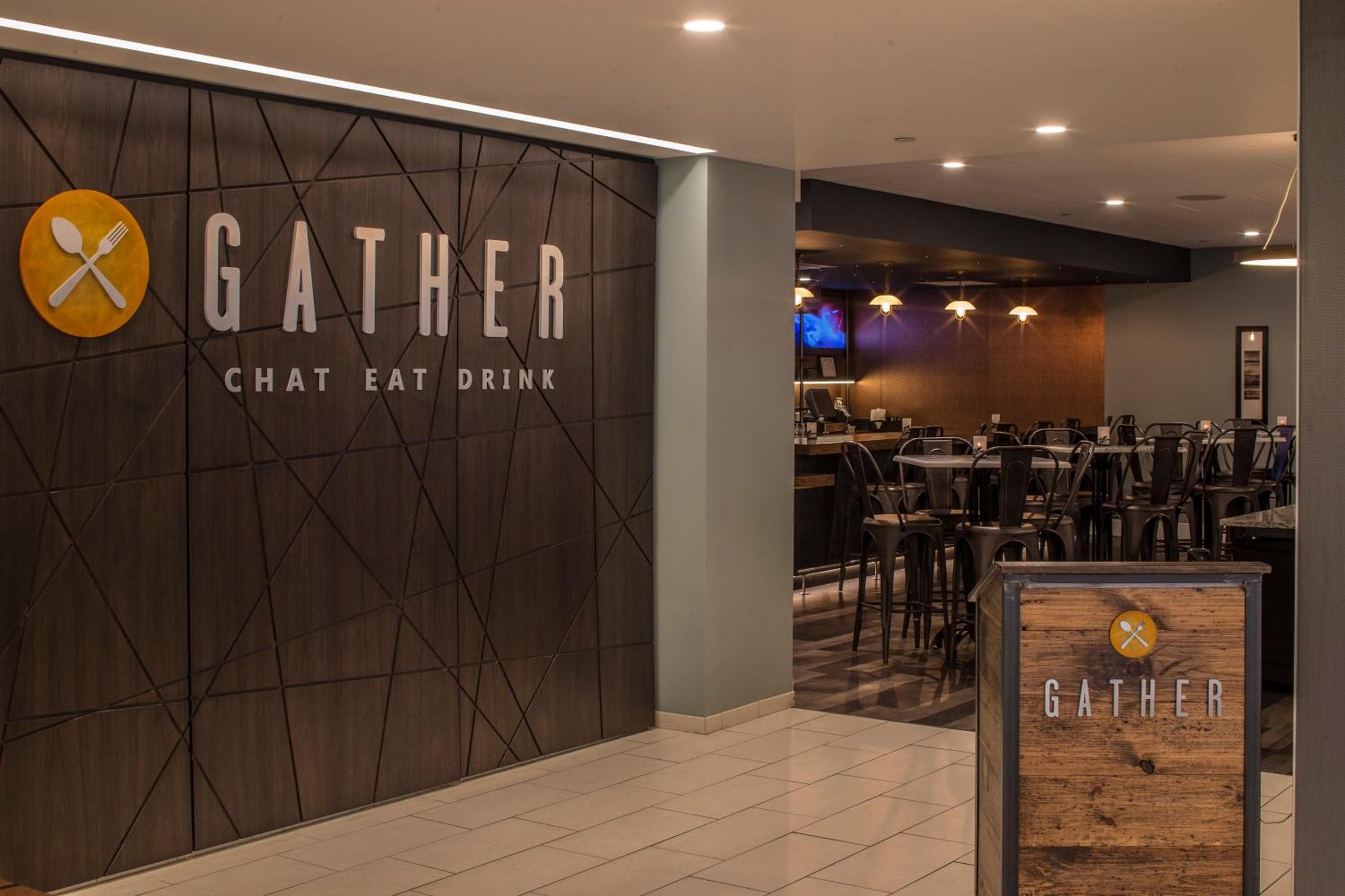 Crowne Plaza Hotel and Suites Pittsburgh South by IHG