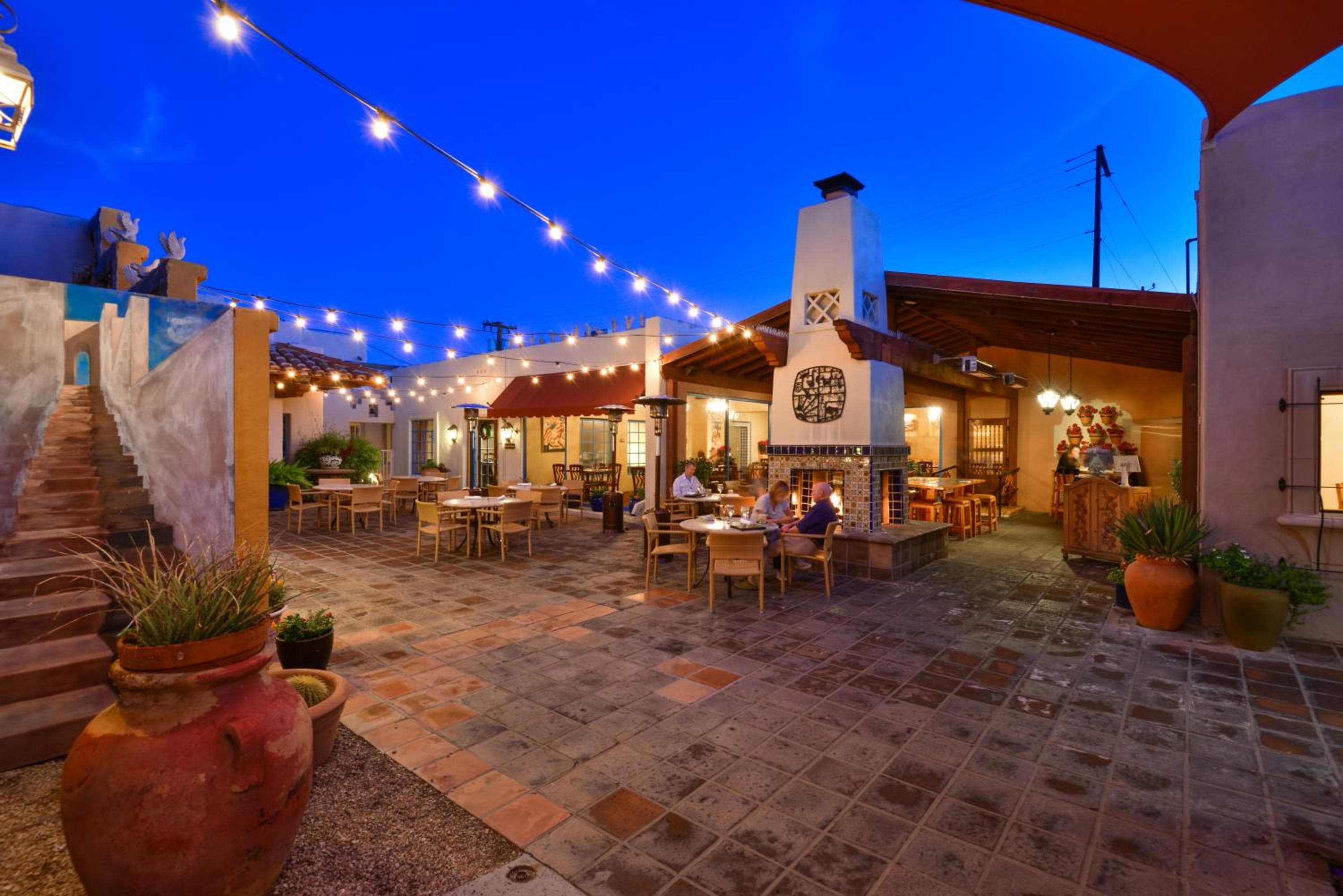 Lodge On The Desert