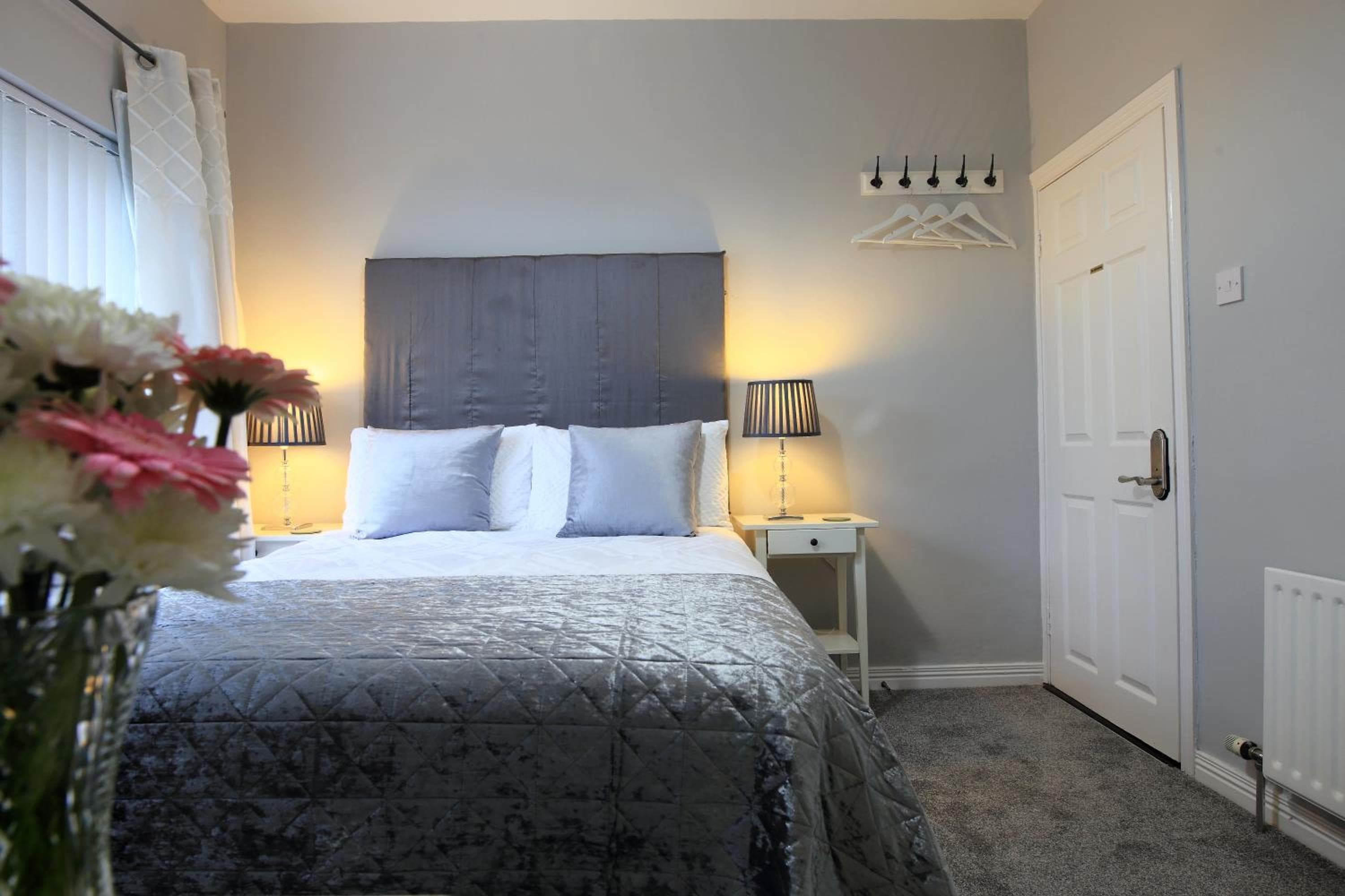 Elagh View Bed & Breakfast