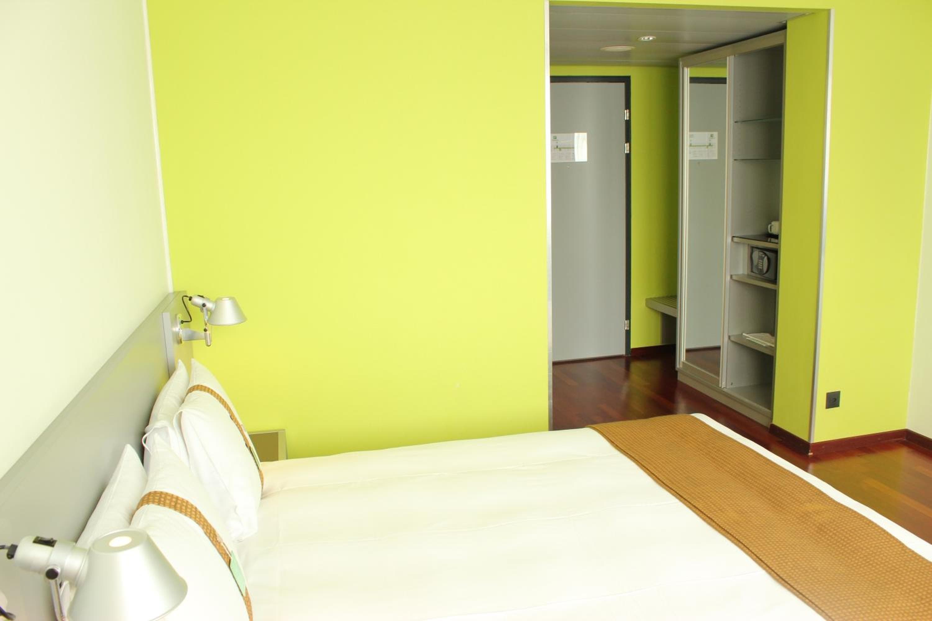 Holiday Inn Zürich Messe by IHG