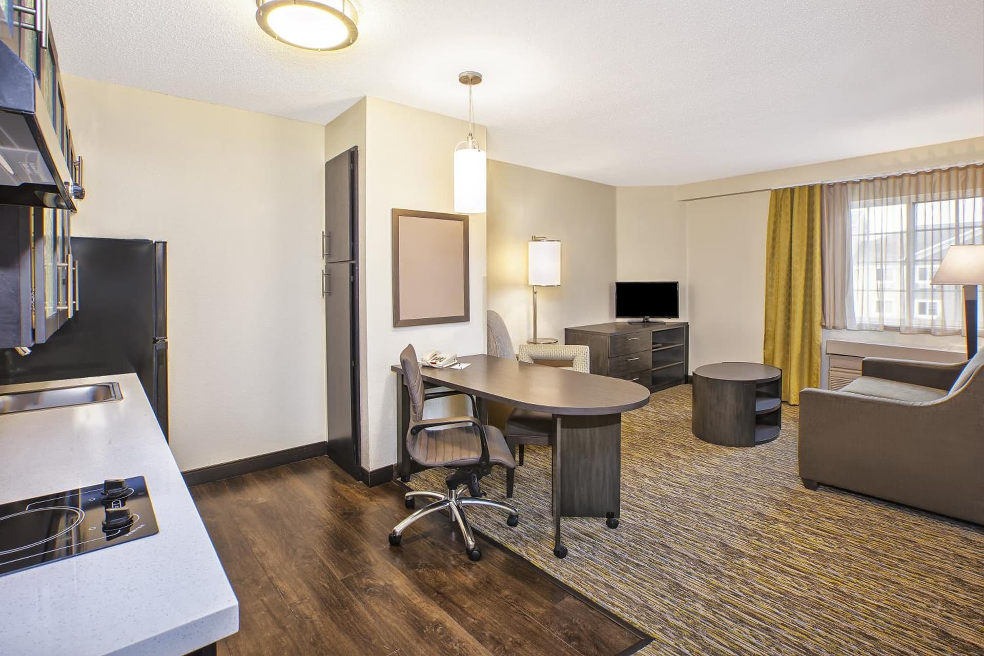 Candlewood Suites Indianapolis Northeast by IHG