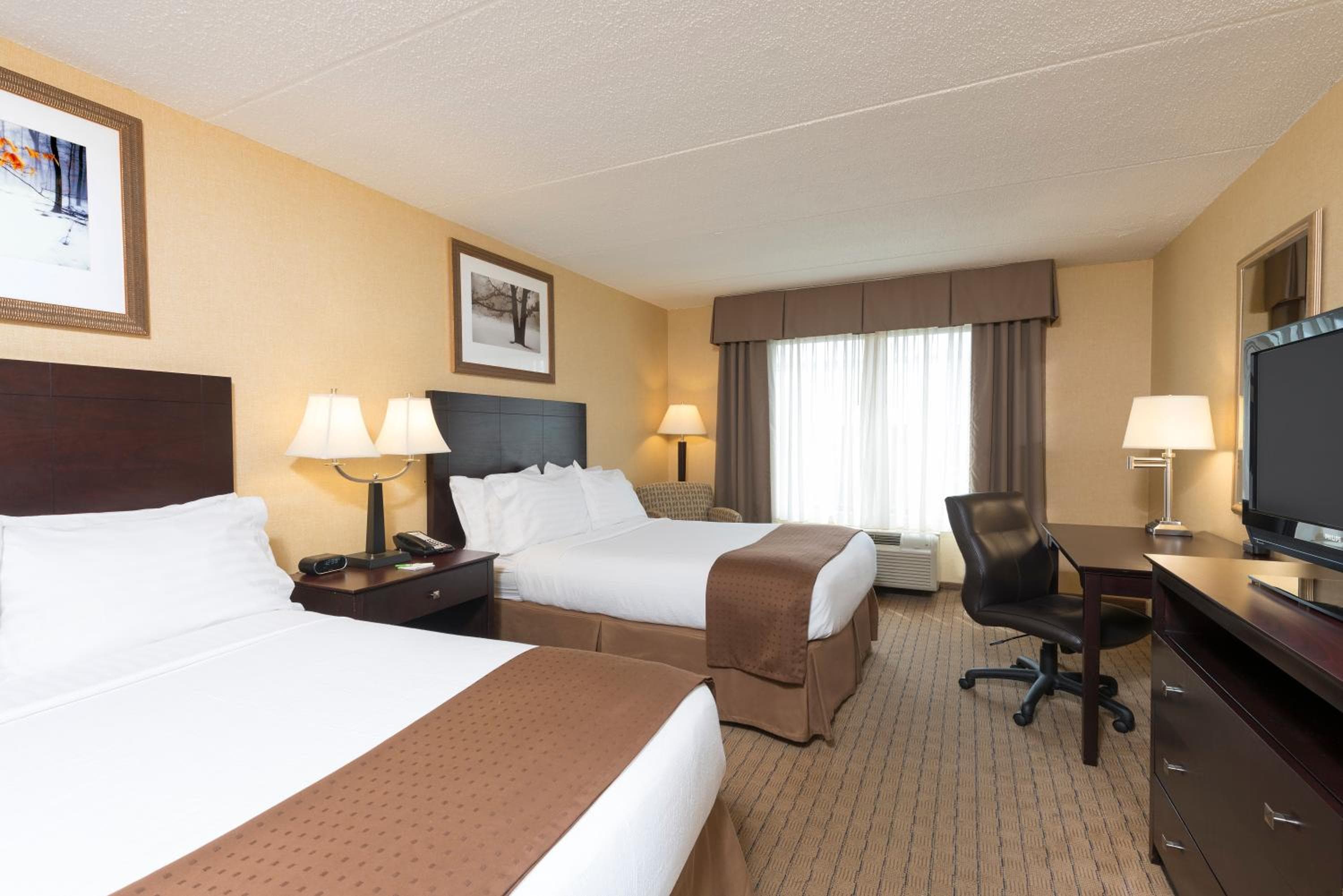 Holiday Inn Cleveland - South Independence by IHG