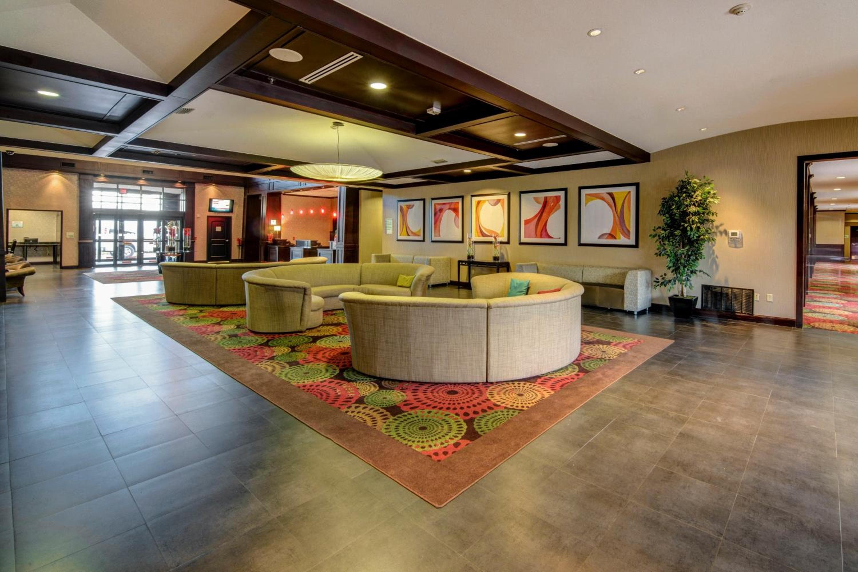 Holiday Inn Arlington Northeast by IHG
