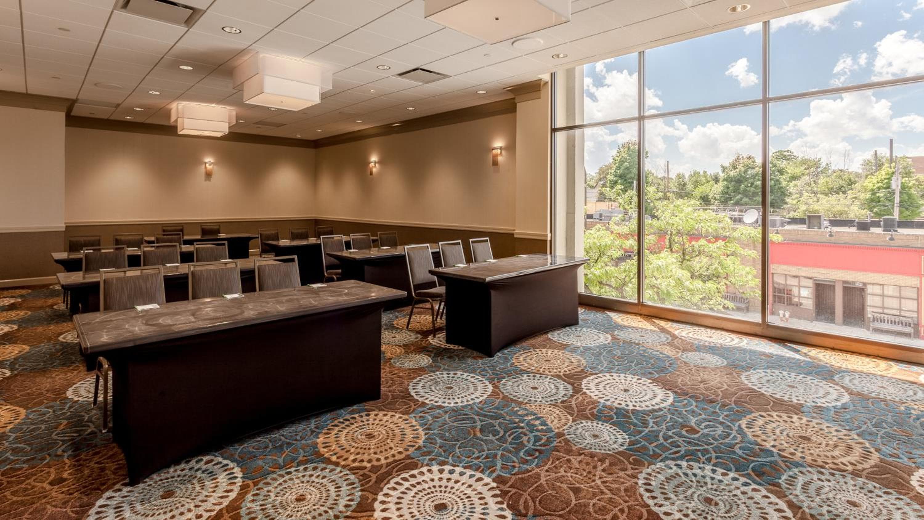 Holiday Inn Chicago North-Evanston by IHG