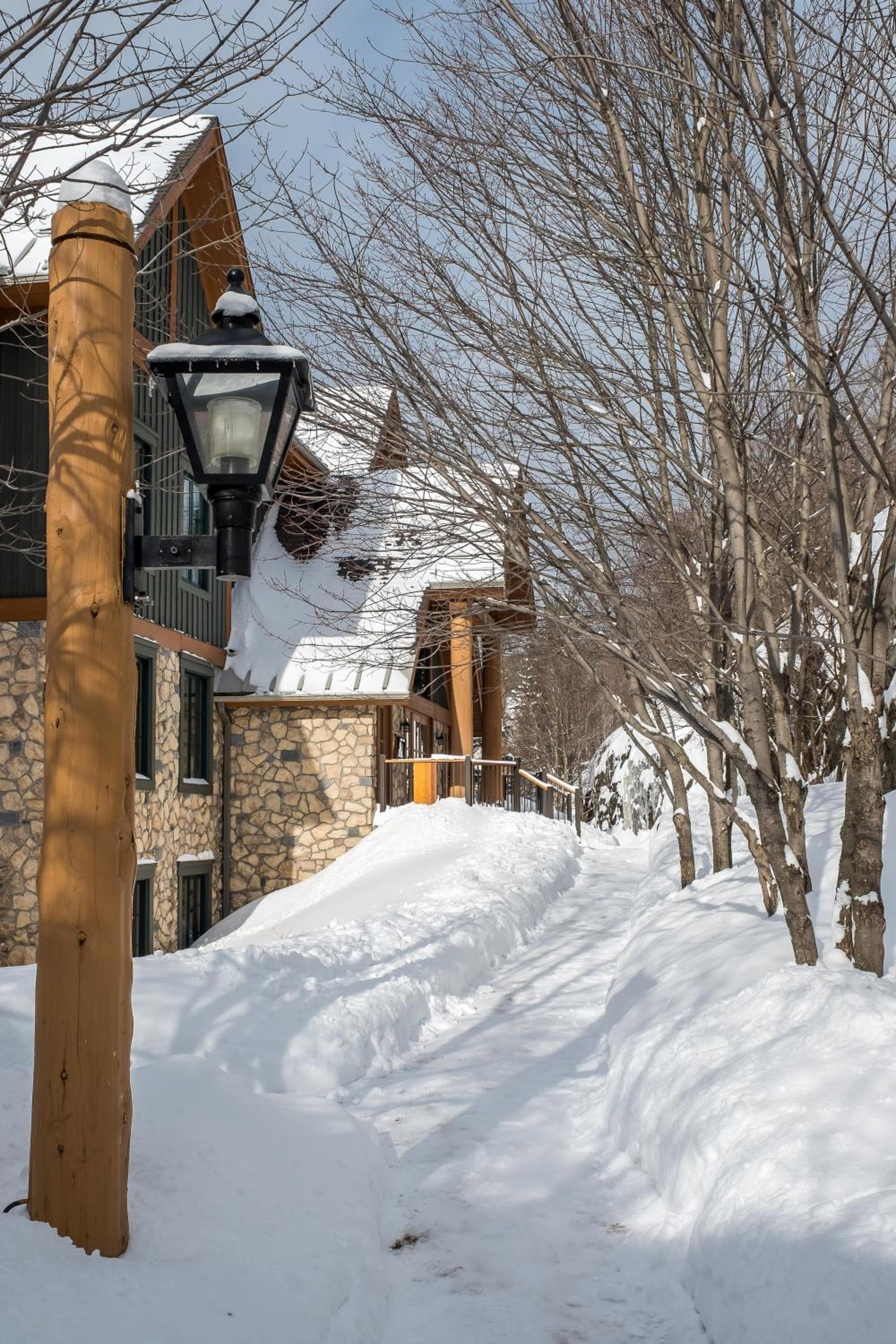 Equinoxe by Tremblant Platinum
