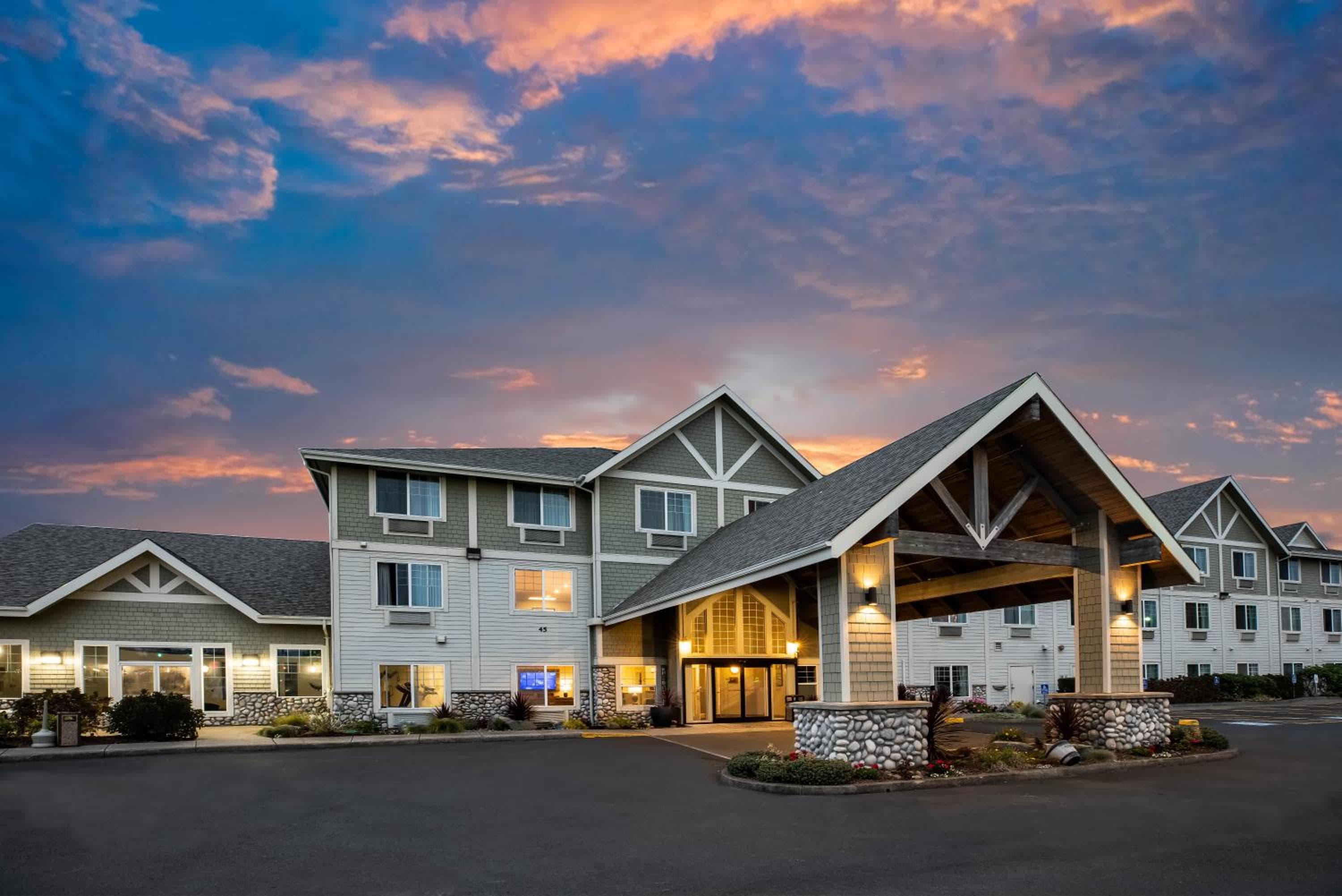 La Quinta by Wyndham Newport