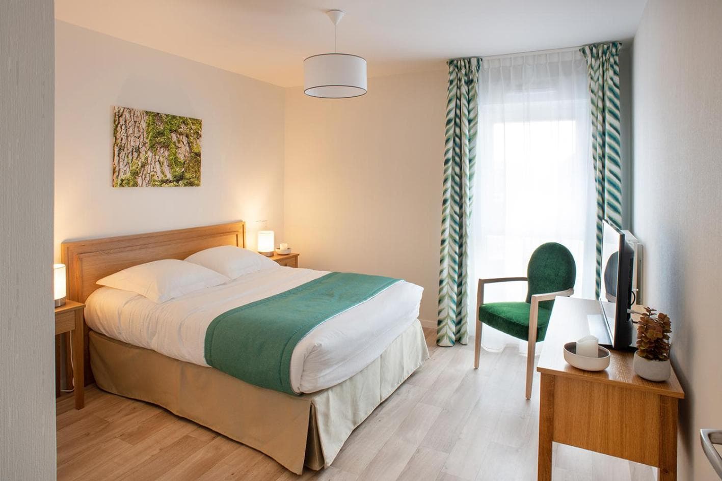 hotel room