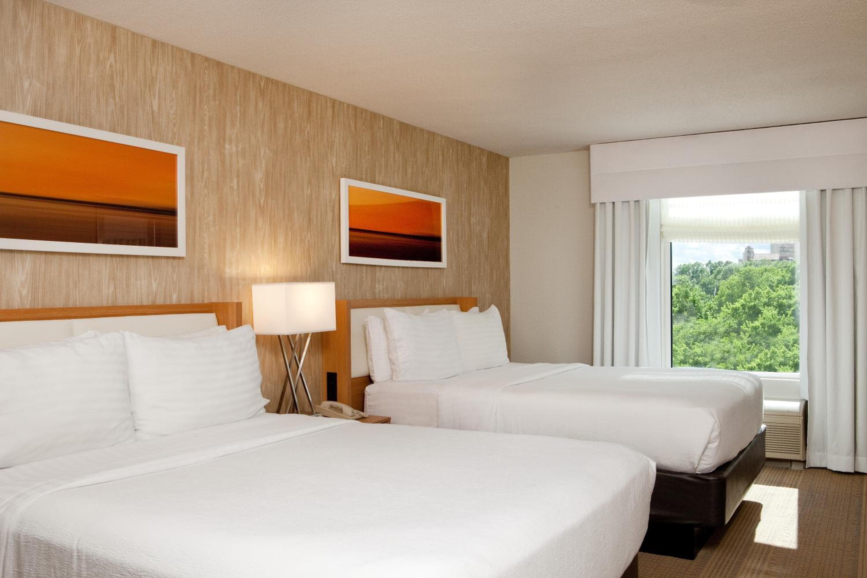 Holiday Inn Little Rock-Presidential-Downtown by IHG