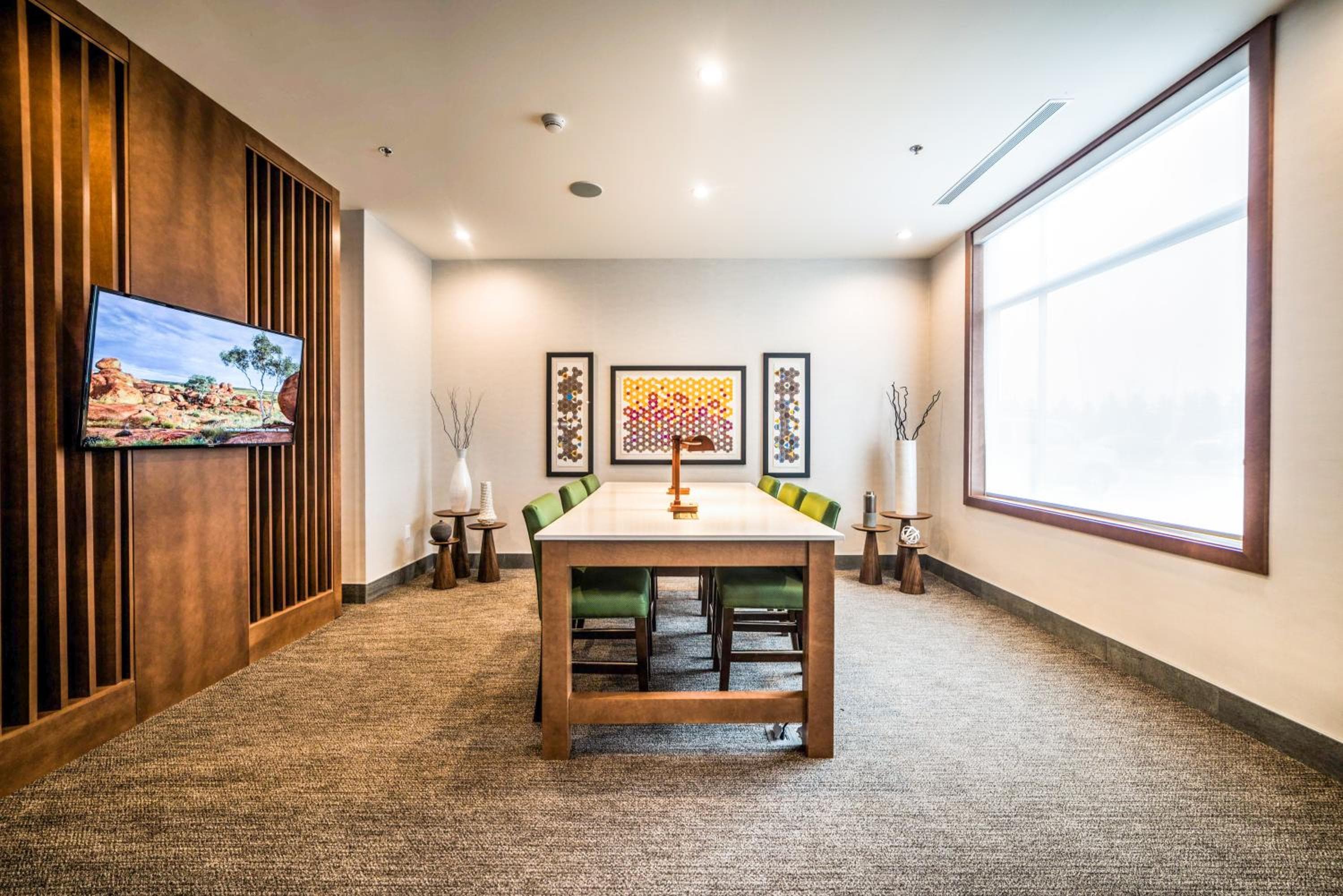 Holiday Inn Express & Suites - West Edmonton-Mall Area by IHG