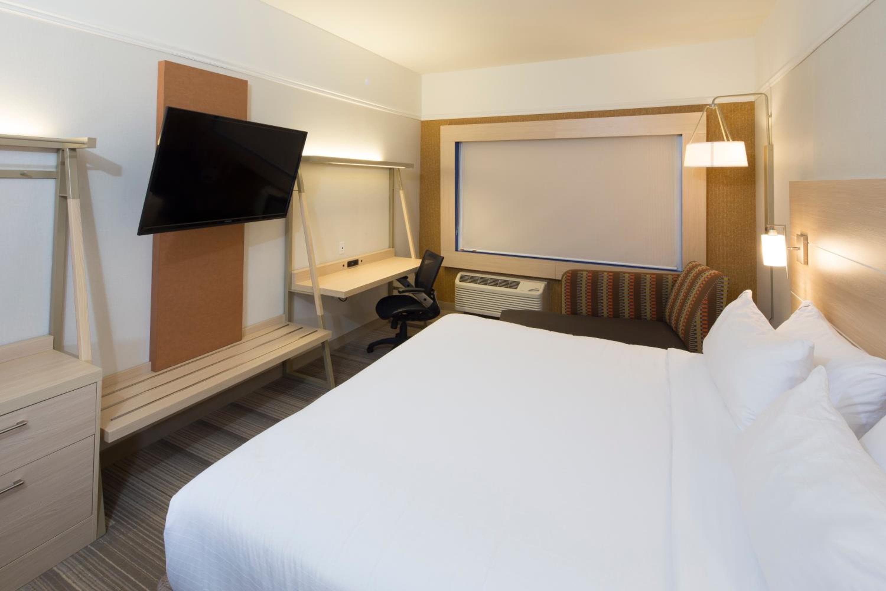 Holiday Inn Express Rochester Hills by IHG