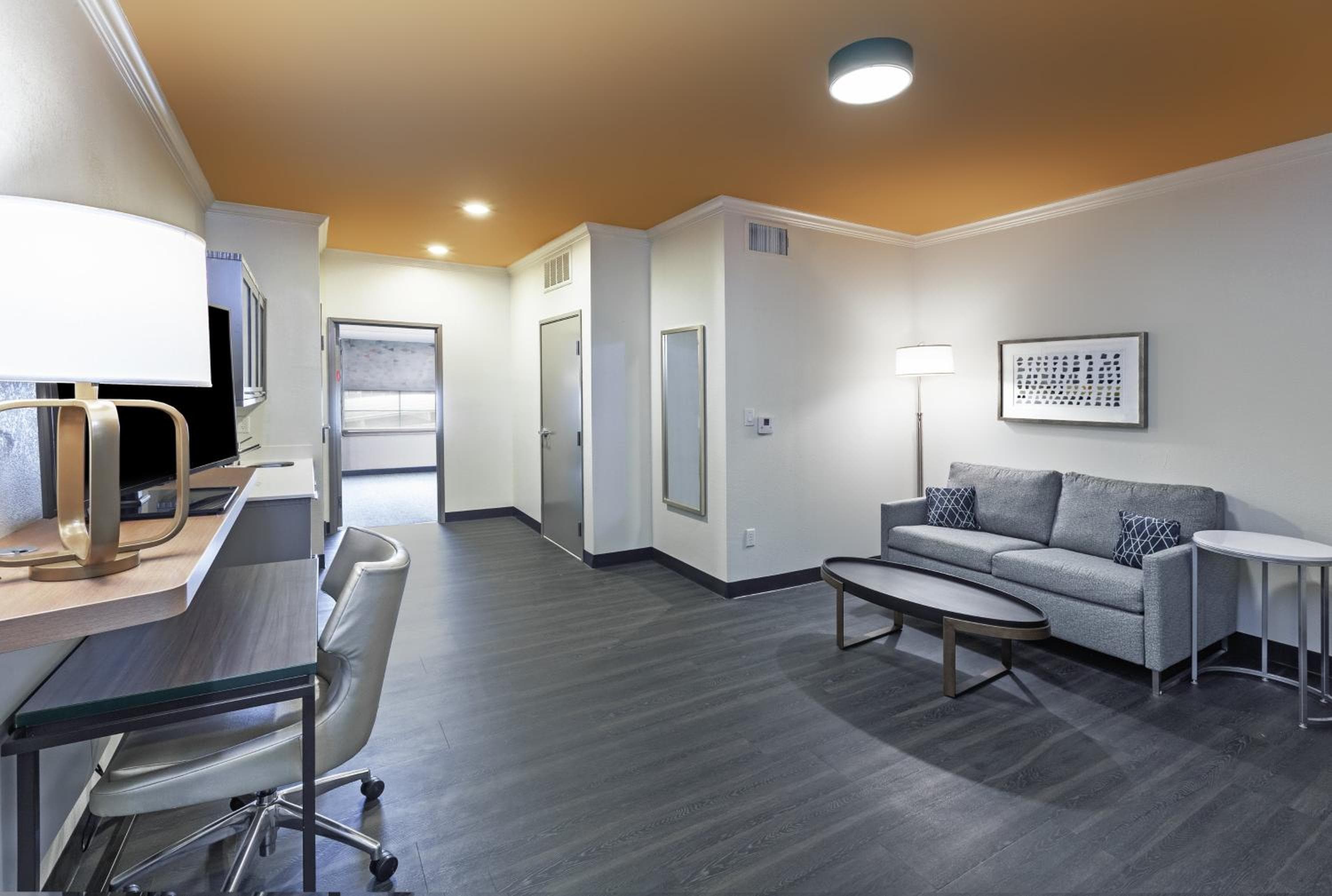 Holiday Inn & Suites McKinney - N Allen by IHG
