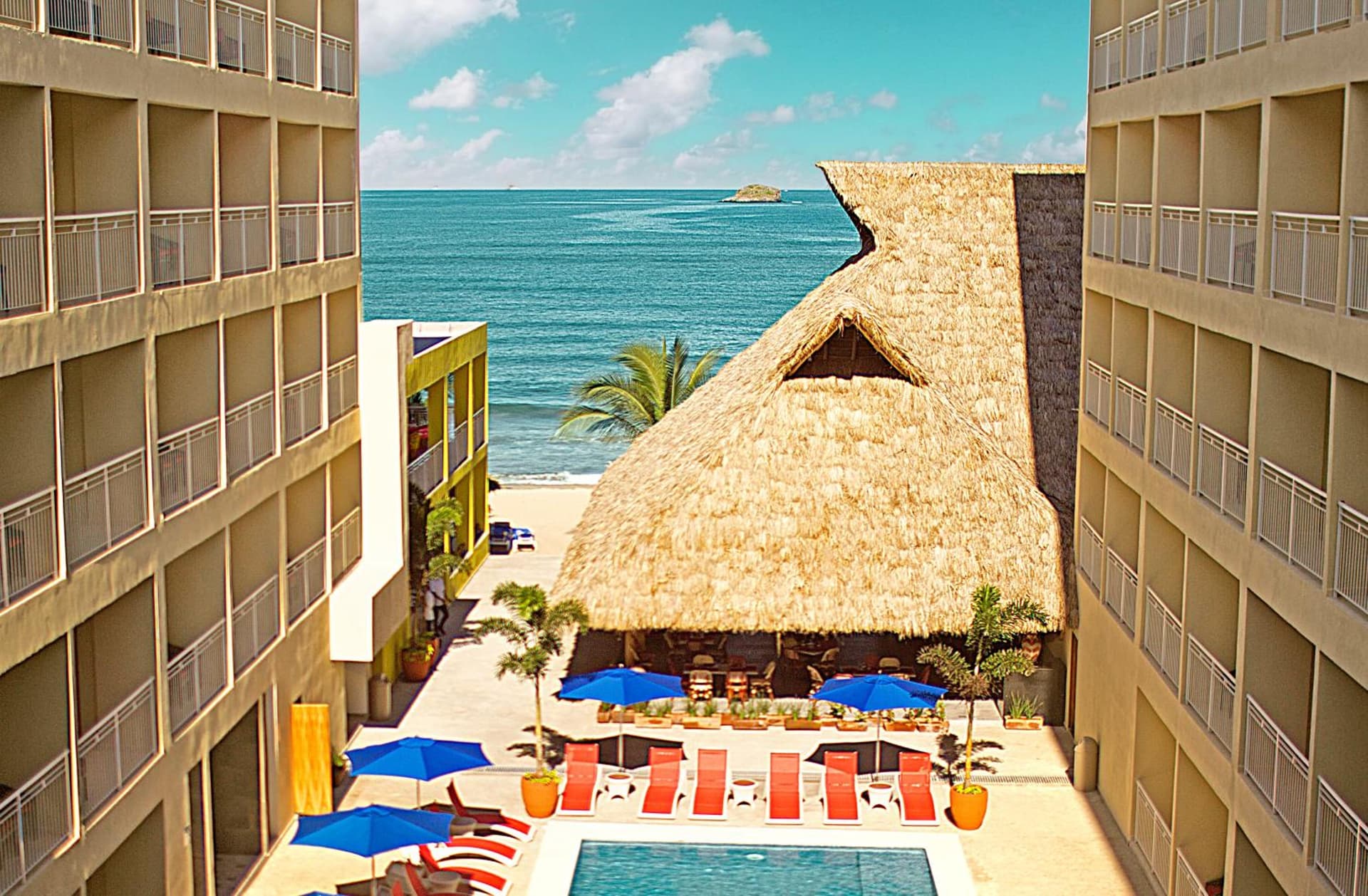 Decameron Isla Coral Guayabitos, Ramada All-Inclusive Resort