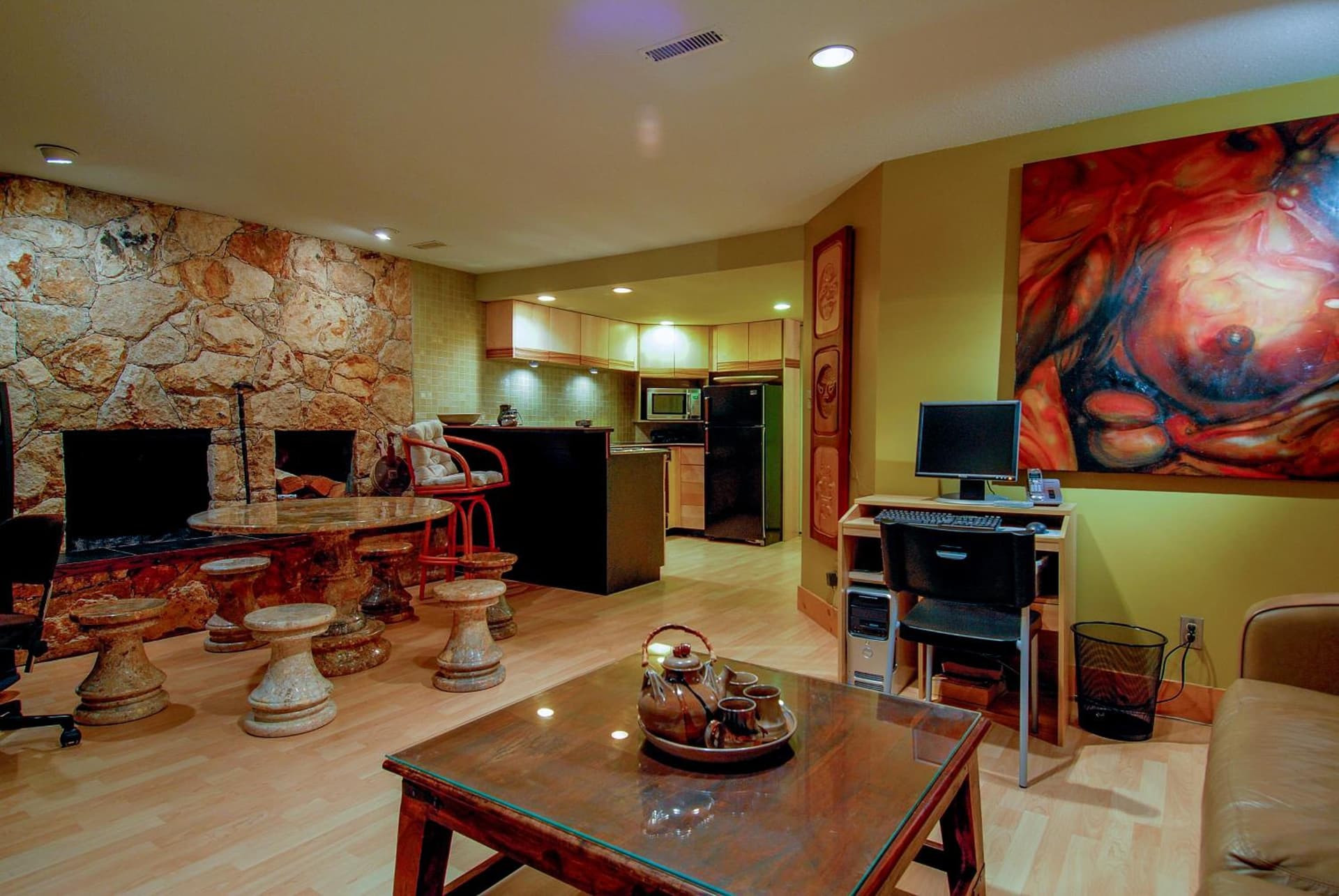 Contemporary Home B&B