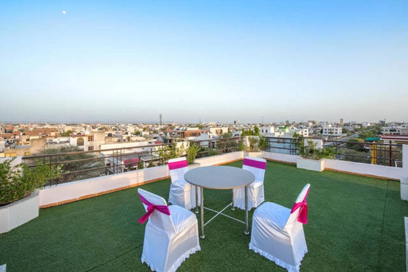 Hotel The Omaira