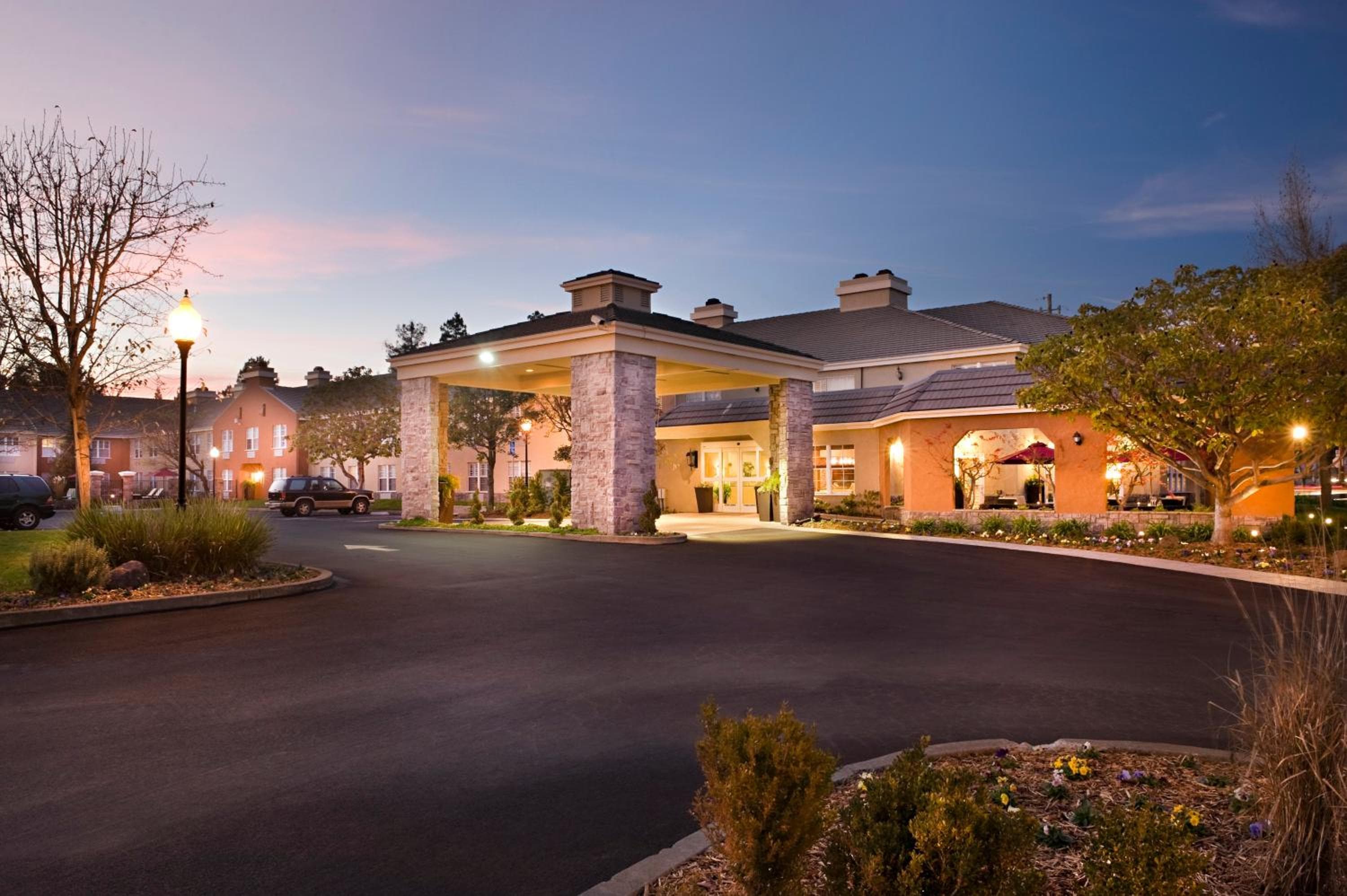 Hotel Indigo Napa Valley by IHG