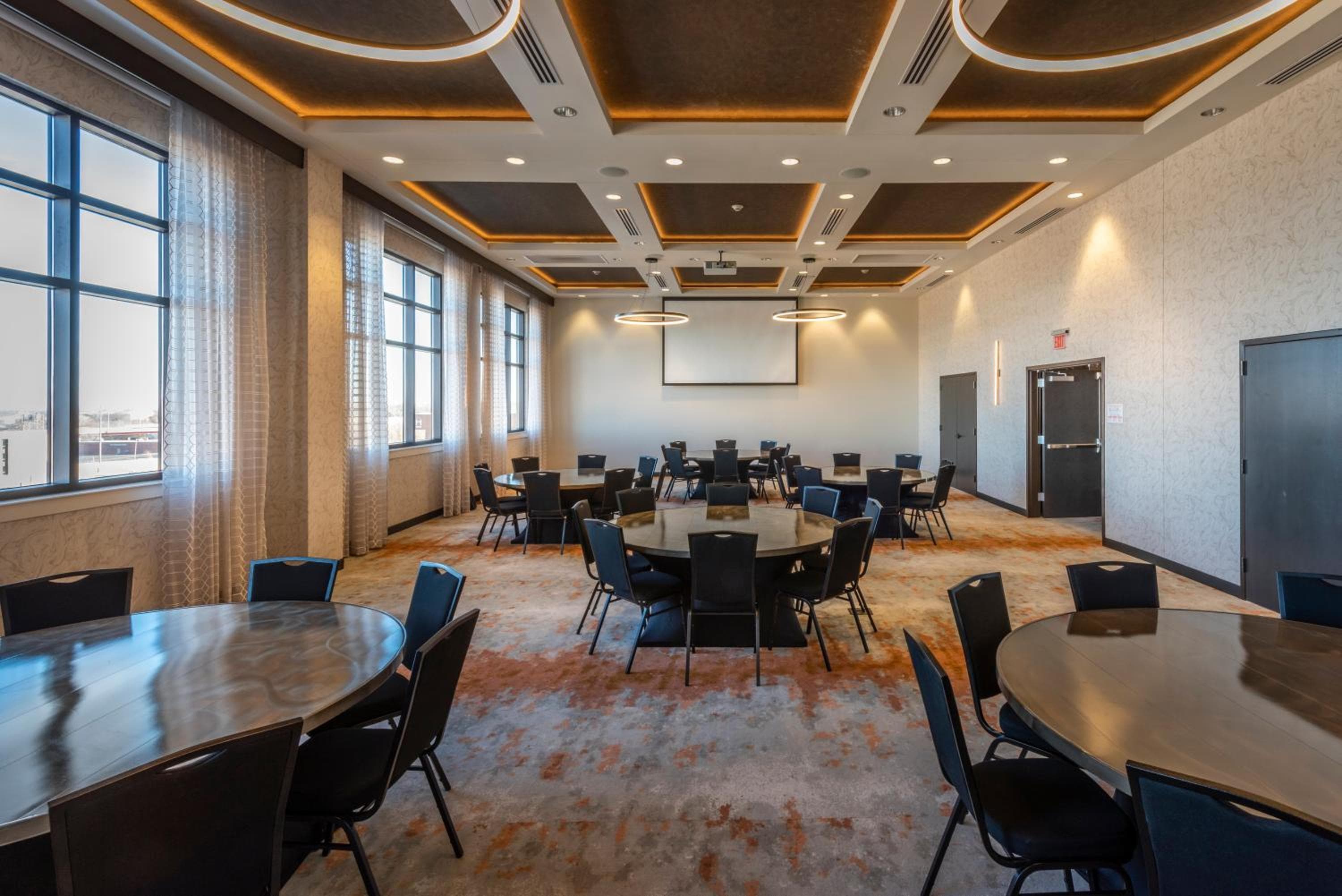 Hotel Indigo Tulsa DWTN - Entertainment Area by IHG