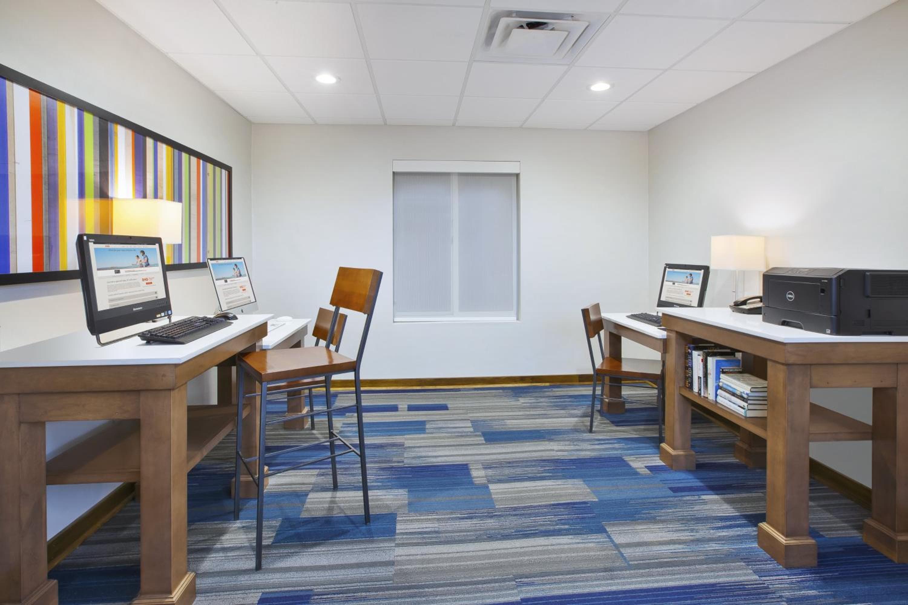Holiday Inn Express Hotel & Suites Auburn Hills by IHG