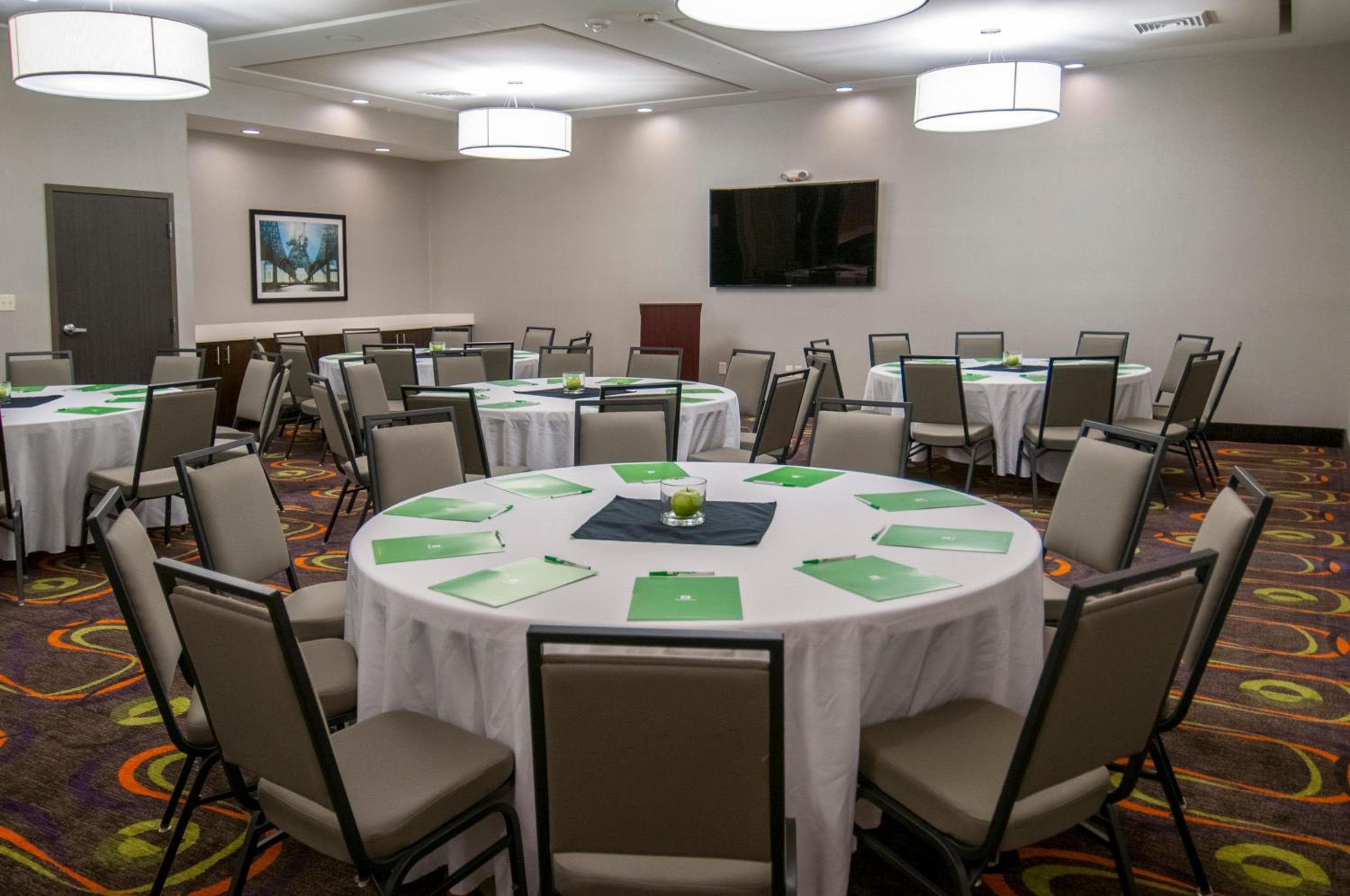 Holiday Inn - New Orleans Airport North by IHG
