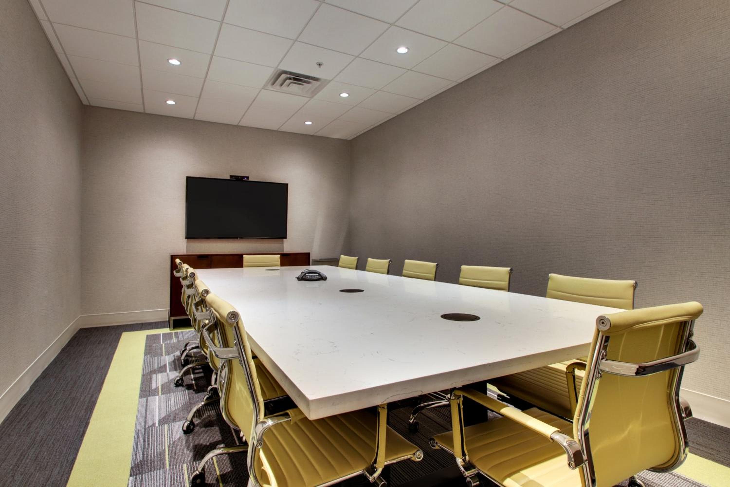 Holiday Inn Express & Suites Helen by IHG